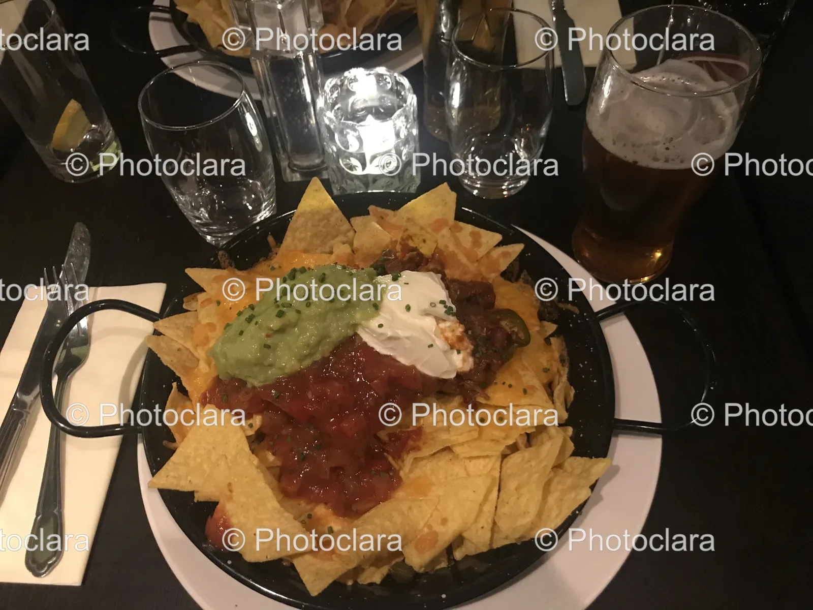 nachos-with-salsa-and-beer.jpg