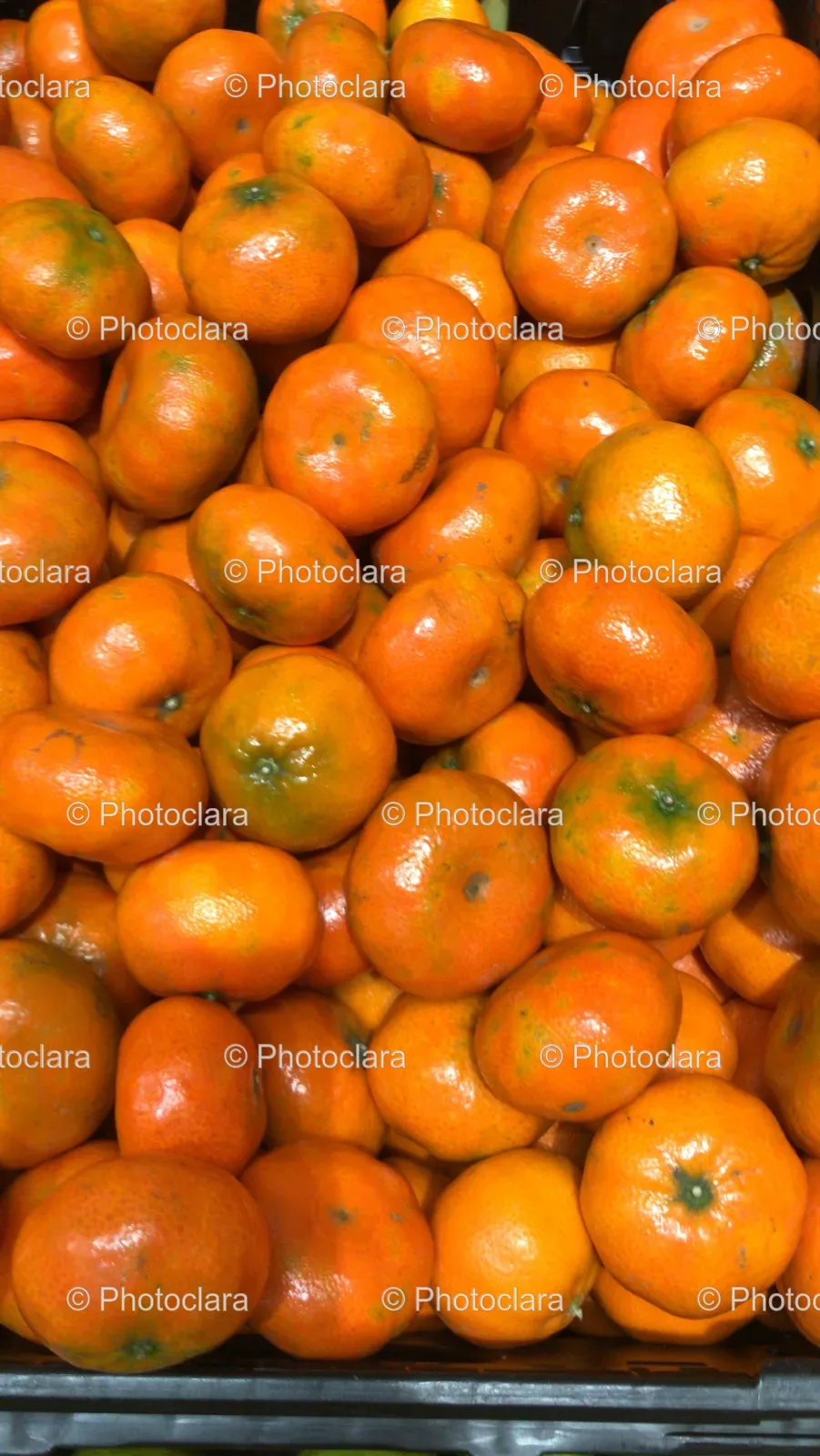 a-pile-of-oranges.jpg
