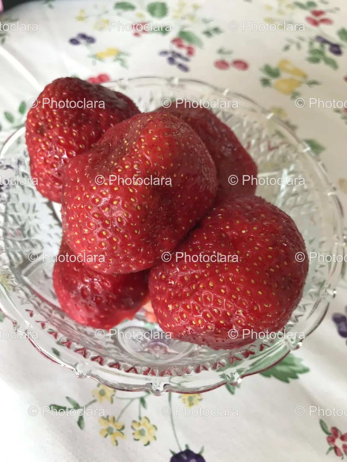 bowl-of-strawberries.jpg