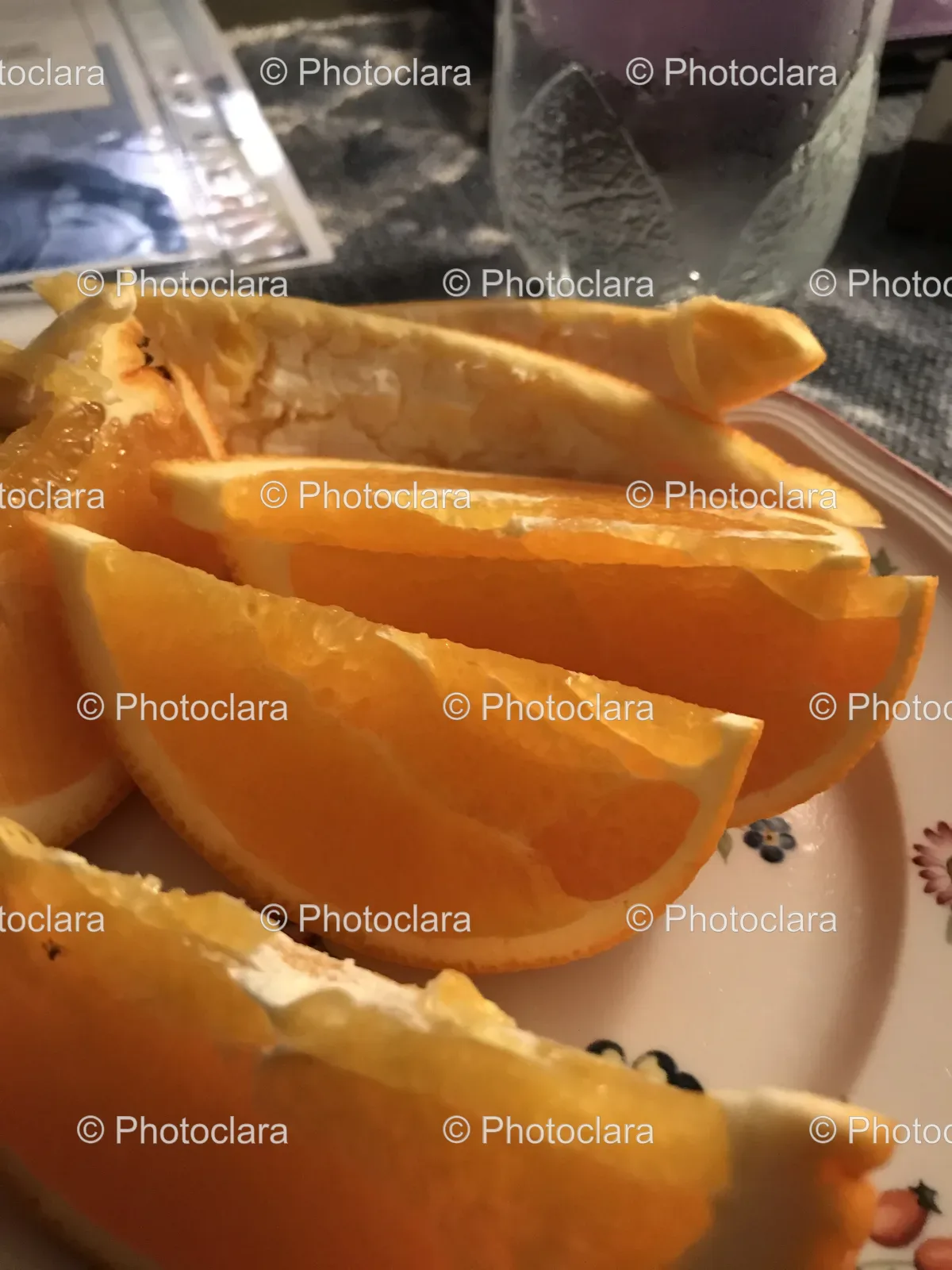 plate-of-fresh-orange-slices.jpg