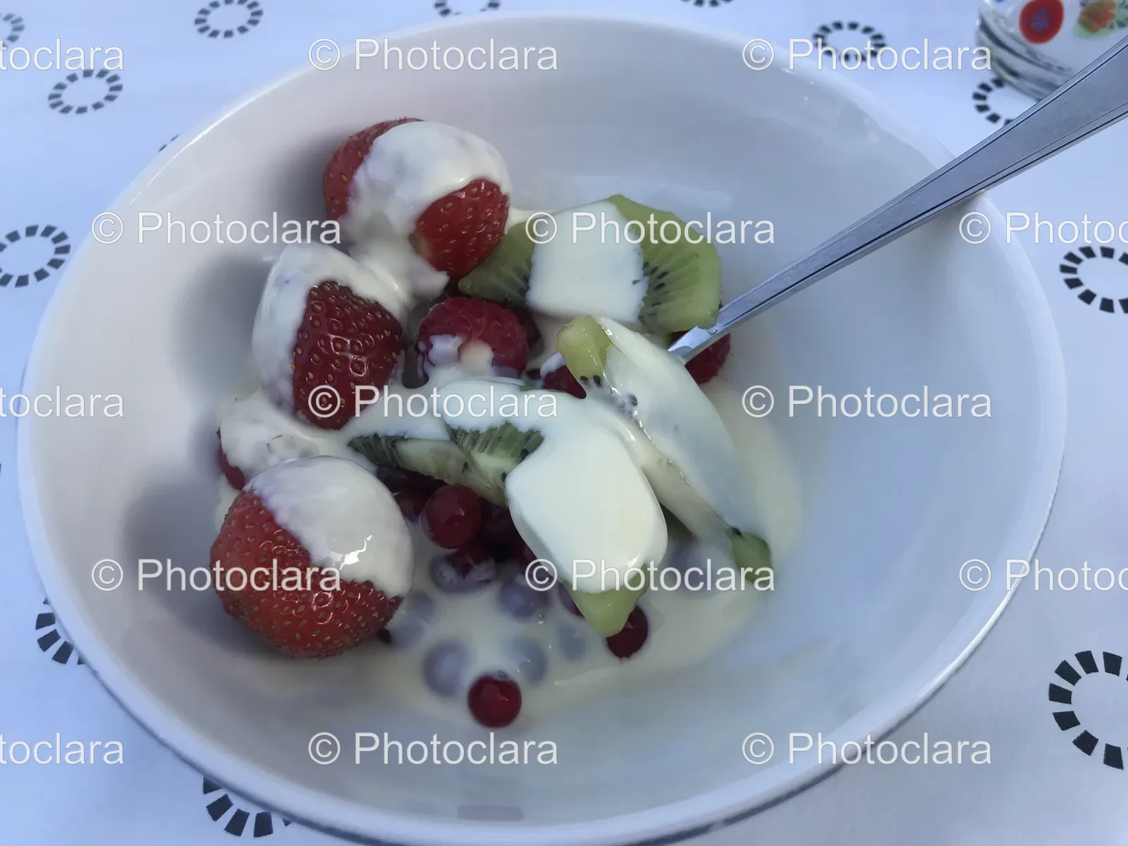 refreshing-fruit-bowl-with-spoon.jpg