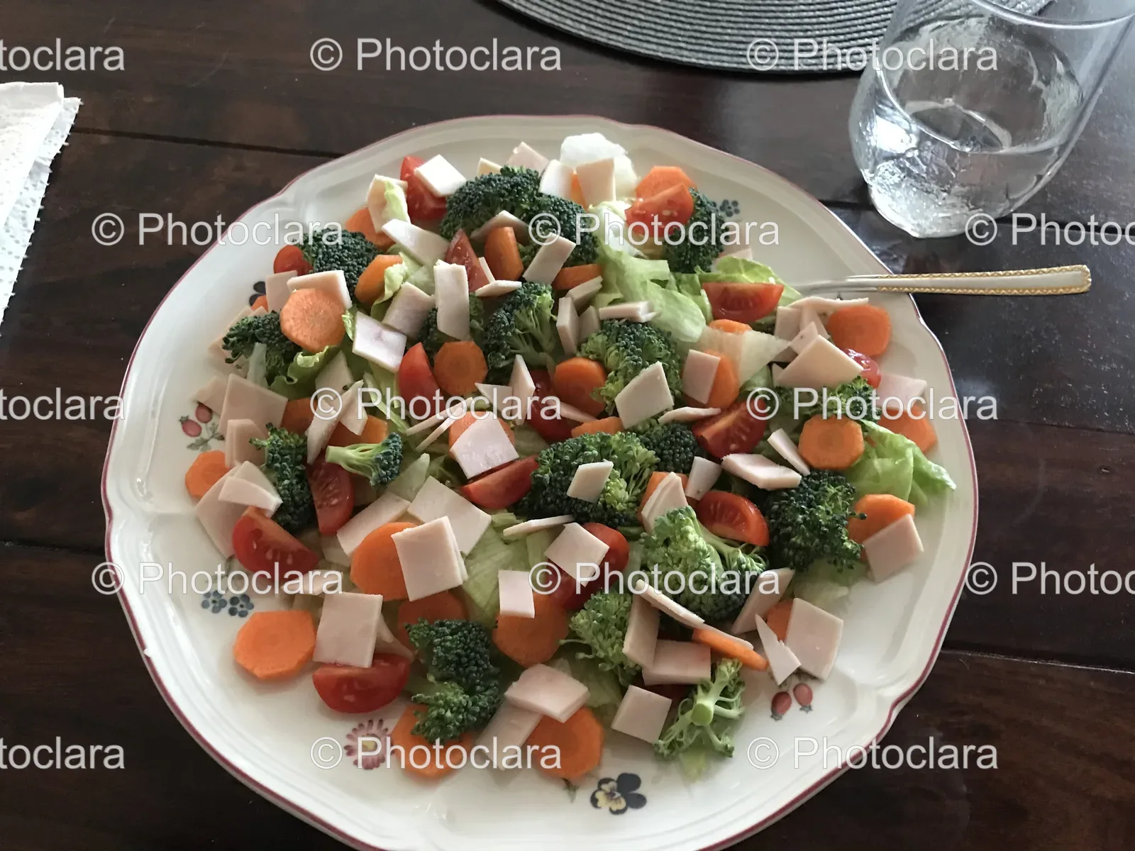 Colorful Salad with Vegetables and Meat