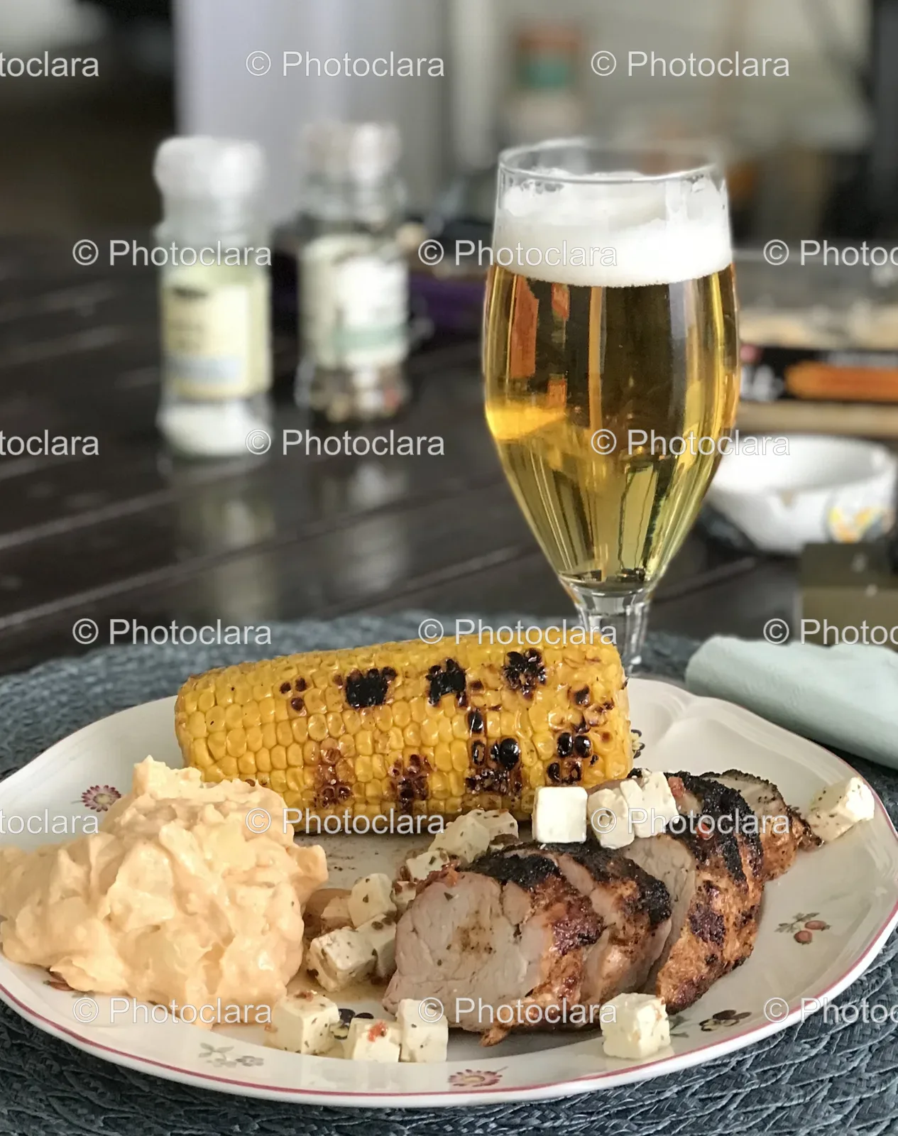 gourmet-meal-craft-beer.jpg