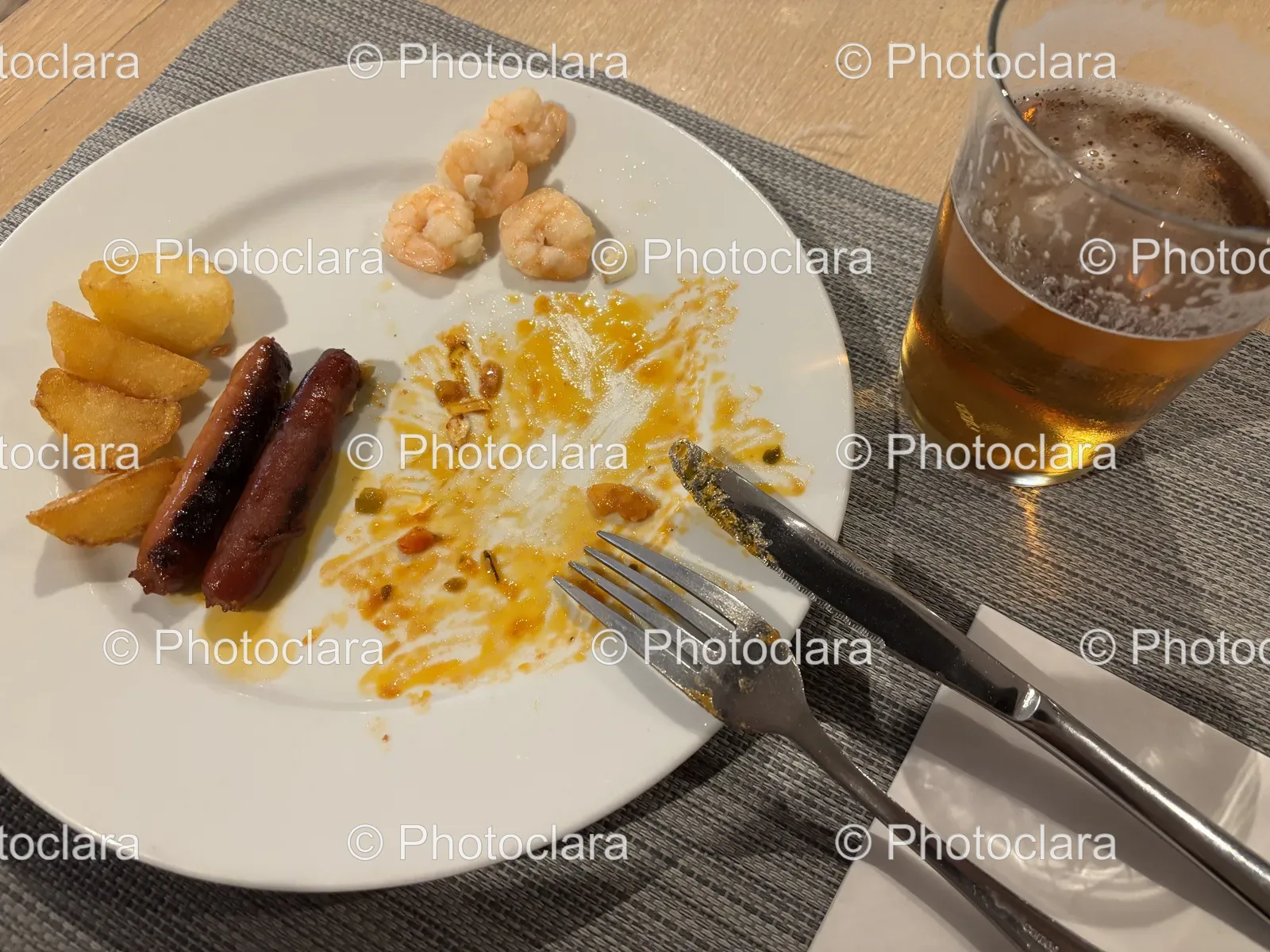 Gourmet-Meal-with-Beer.jpg