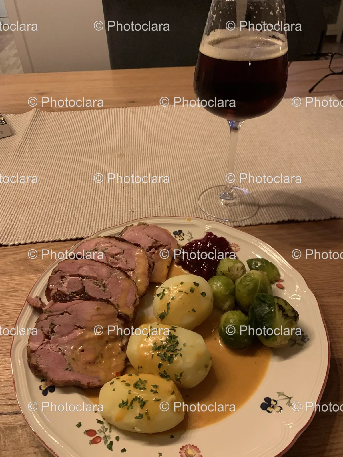 Plate-of-Food-with-Beer.jpg