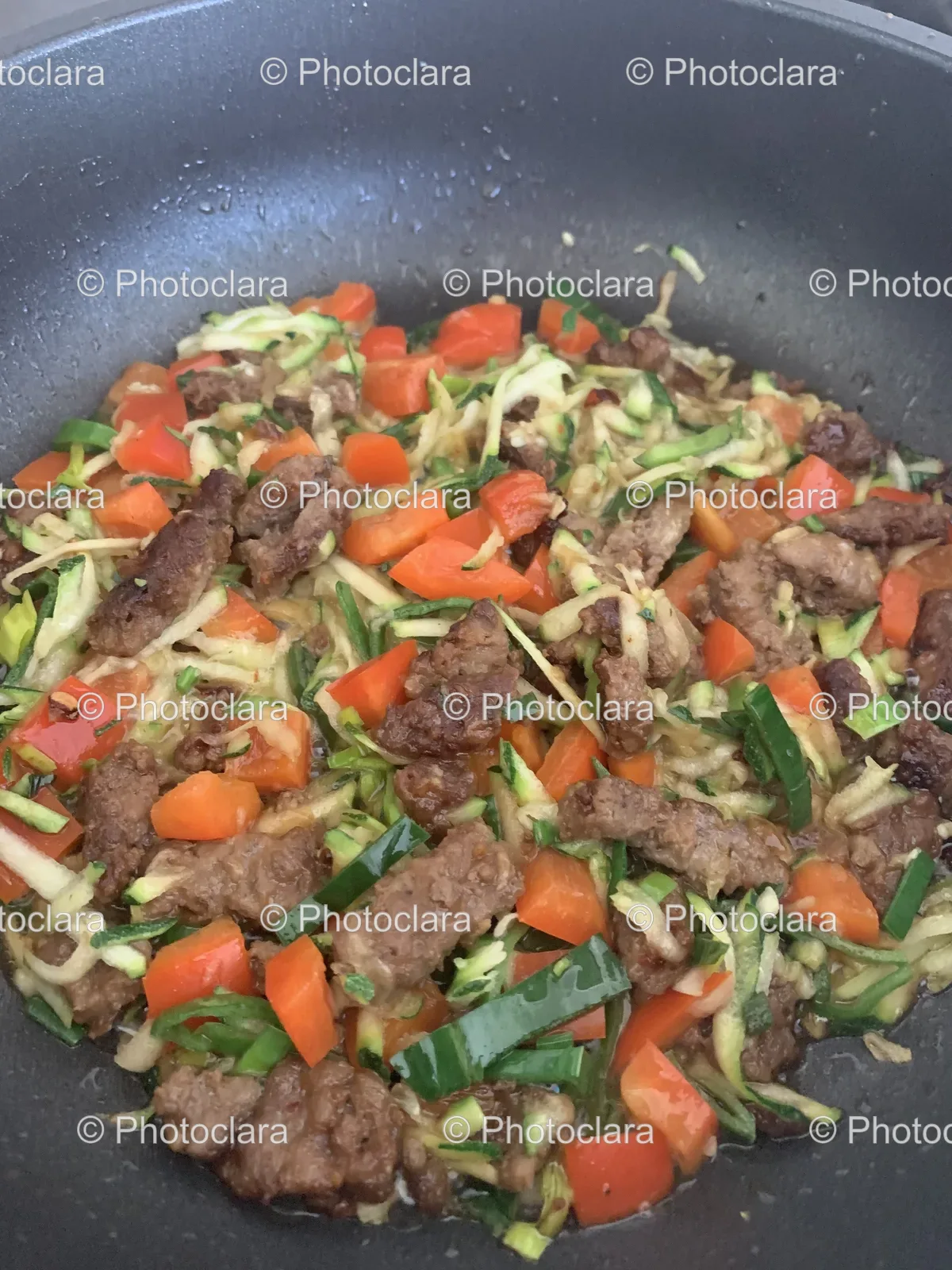 stir-fried-meat-vegetables.jpg