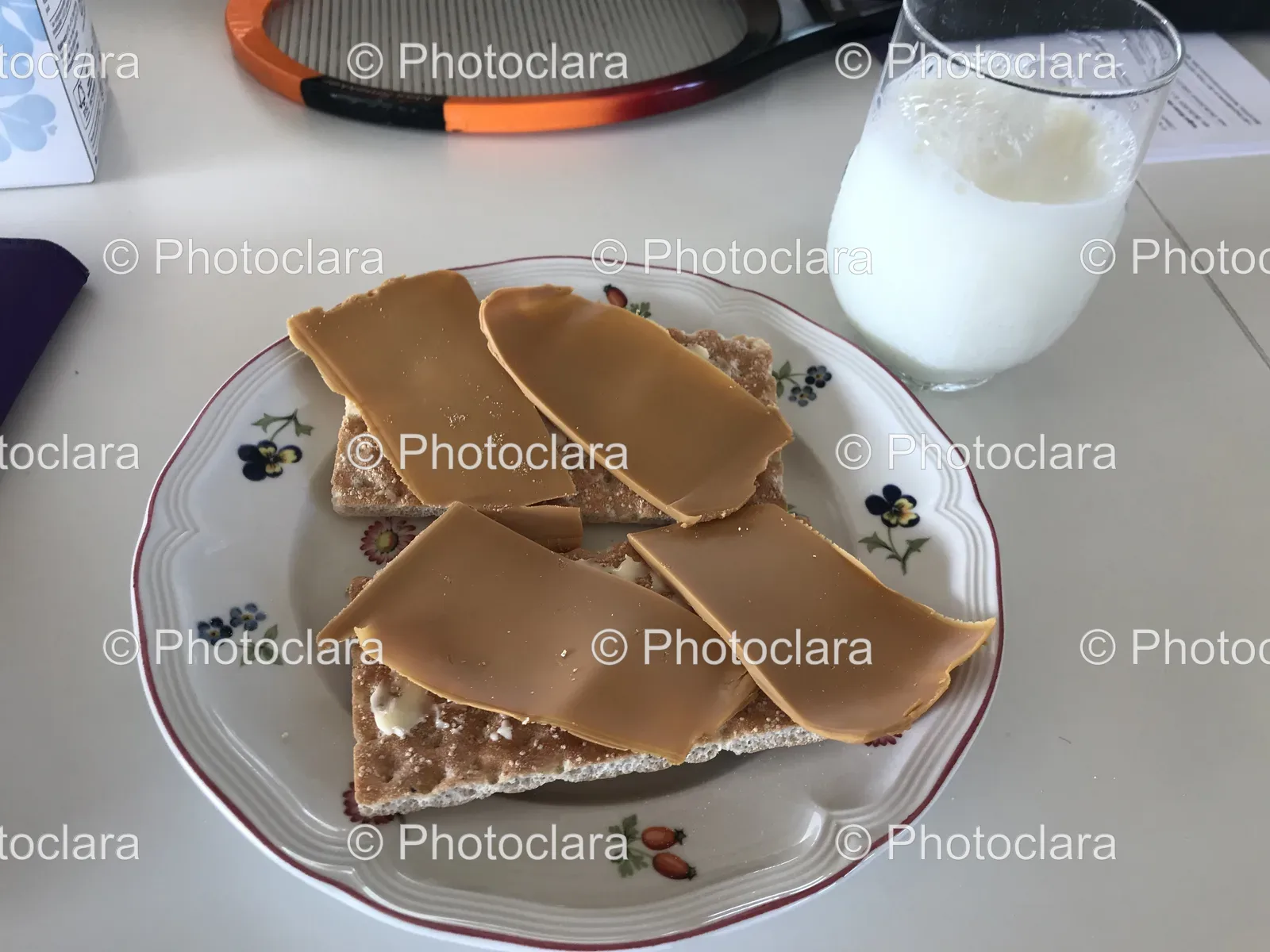 plate-of-food-and-glass-of-milk.jpg