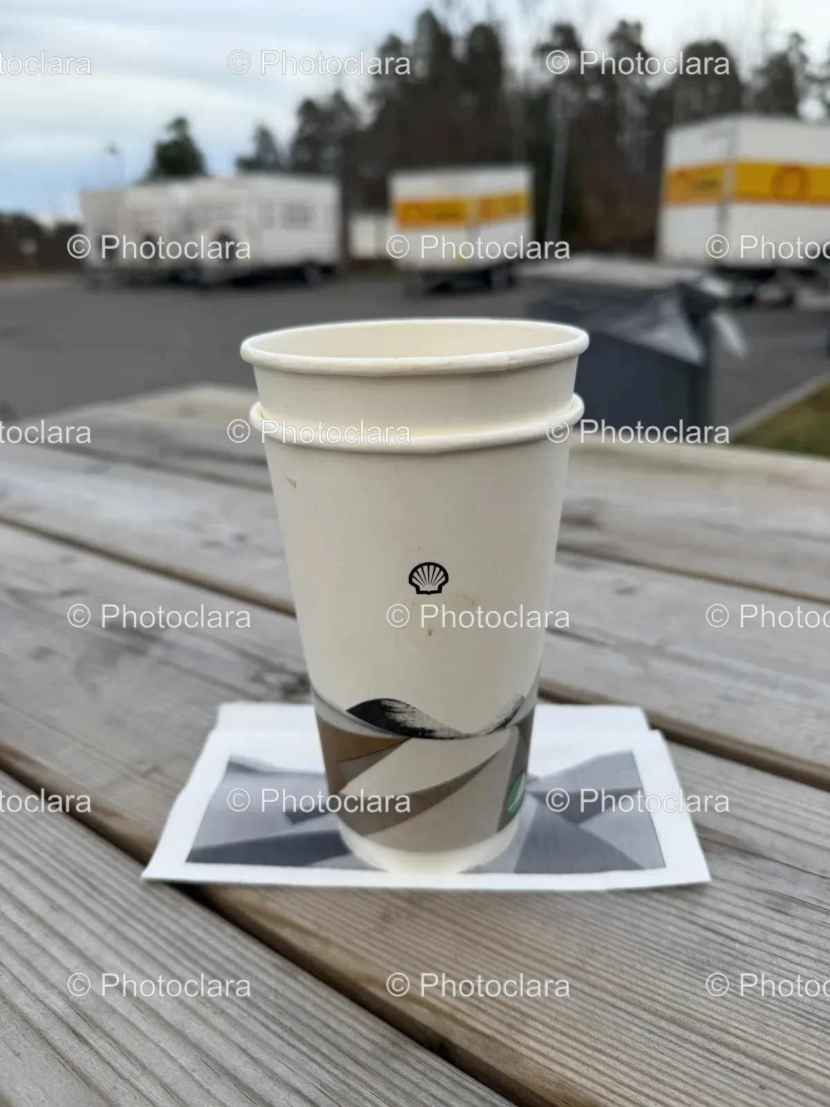 charming-outdoor-coffee-break.jpg