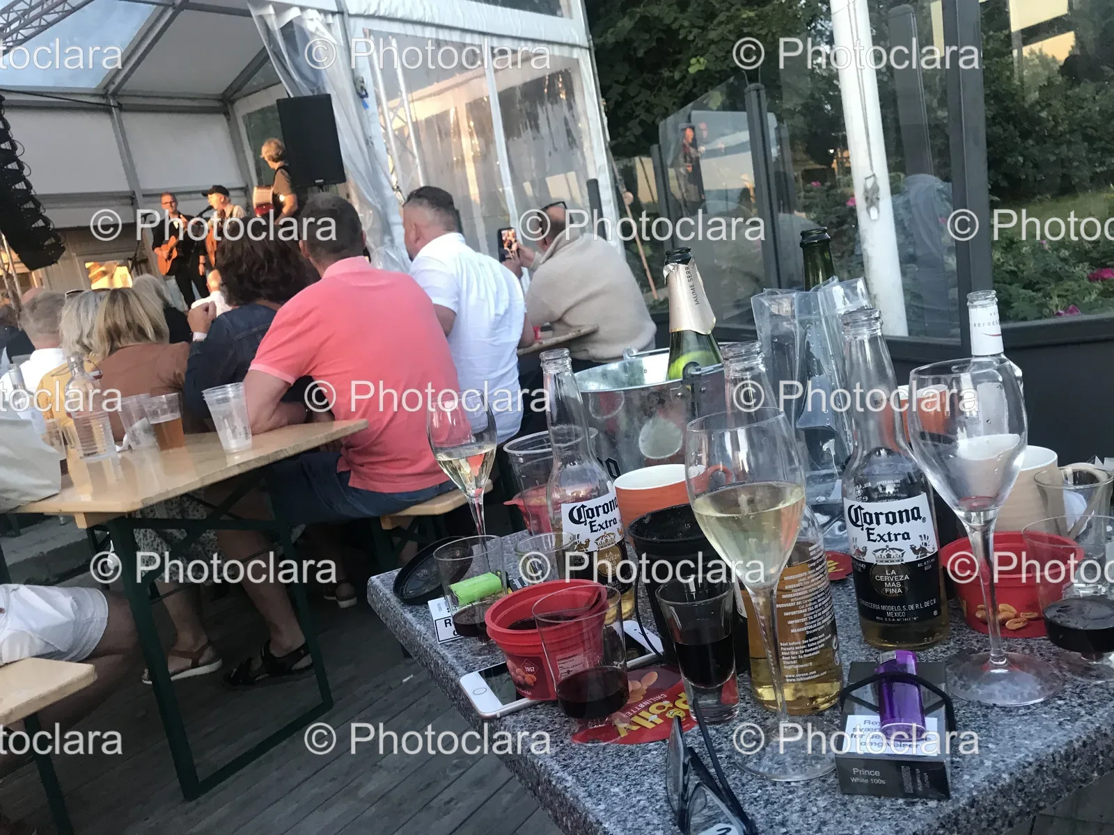 Group-of-Friends-Enjoying-Drinks-Outdoor-Dining.jpg