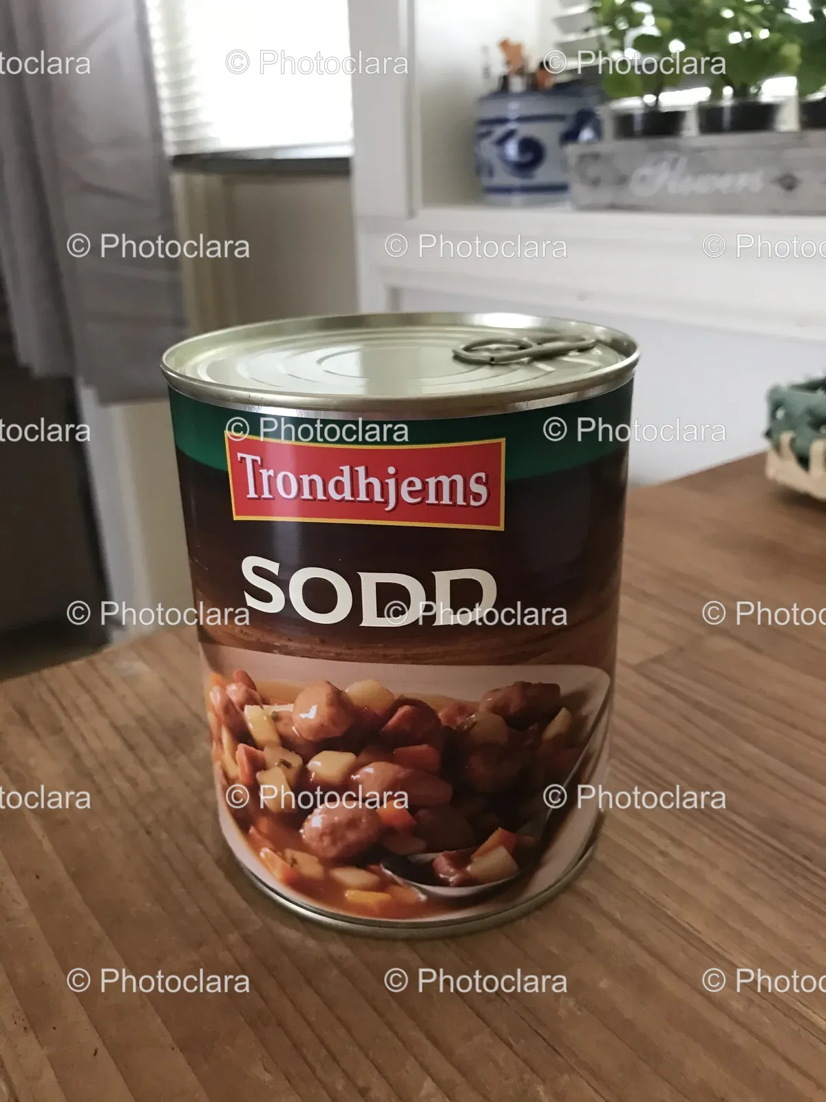 Trondhjems-Sodd-Can-Table.jpg