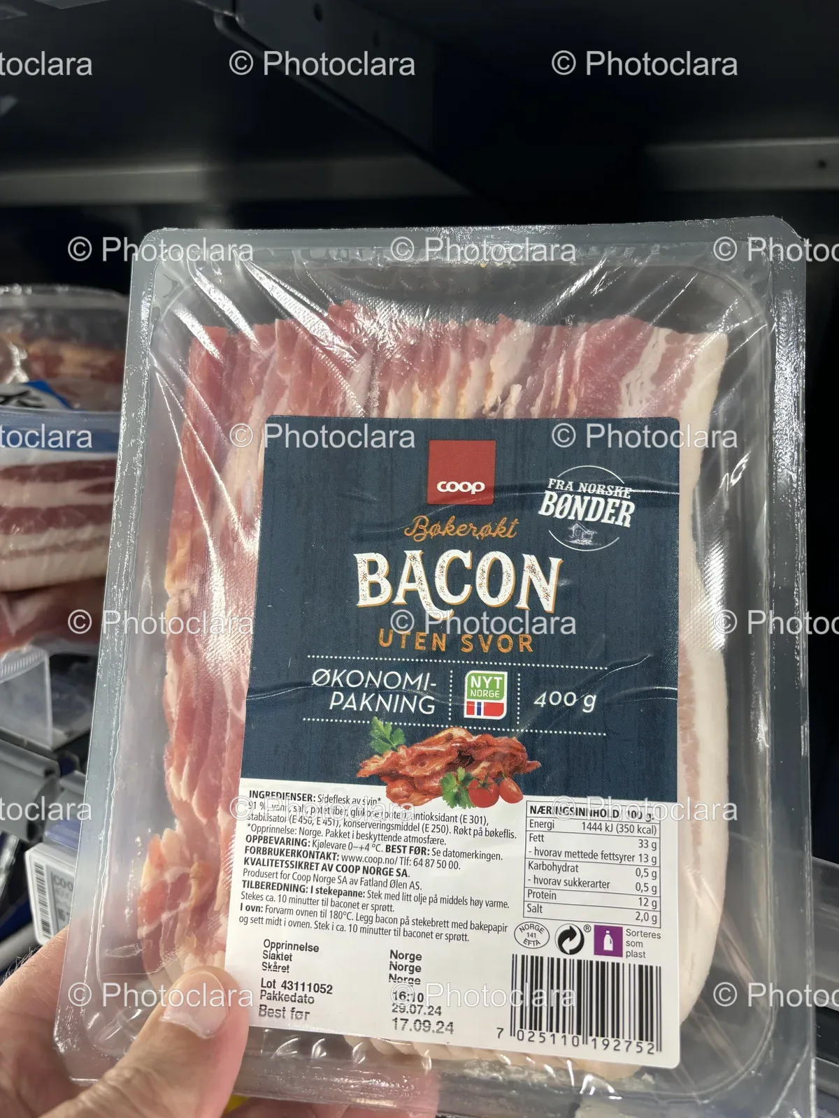 Packaged-Bacon-in-Hand.jpg