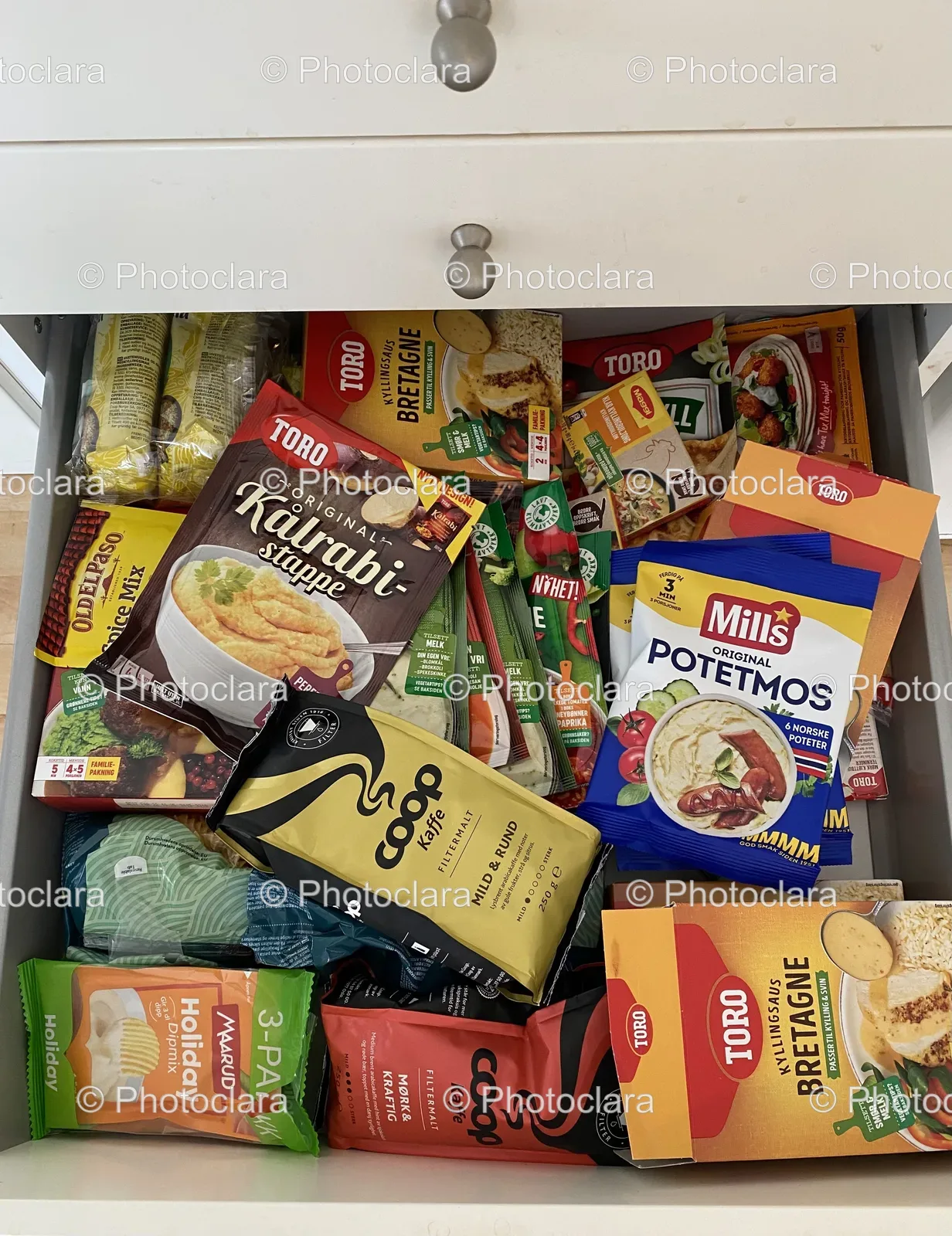 Drawer-full-of-food.jpg