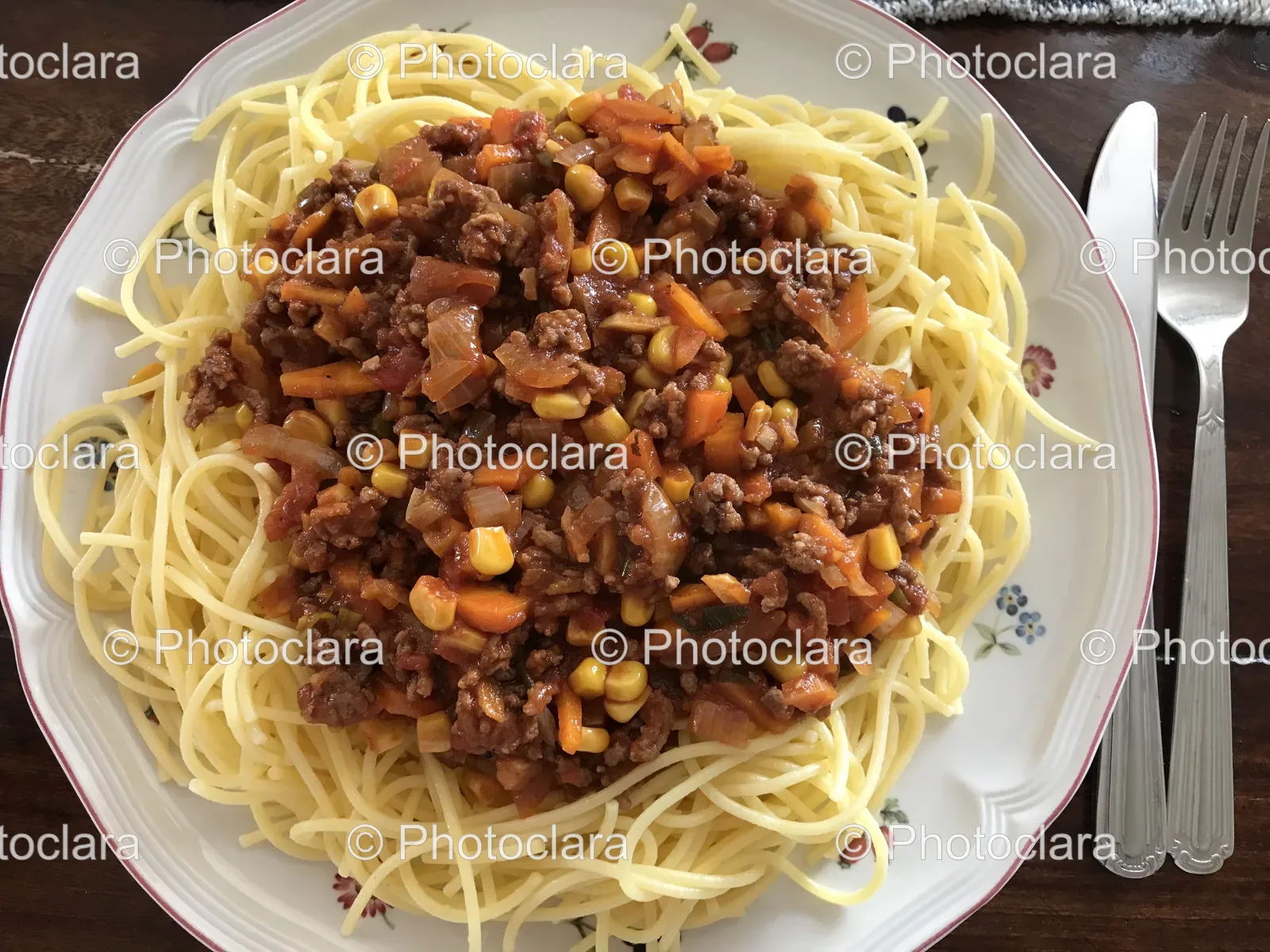 Spaghetti-with-Meat-and-Vegetables.jpg