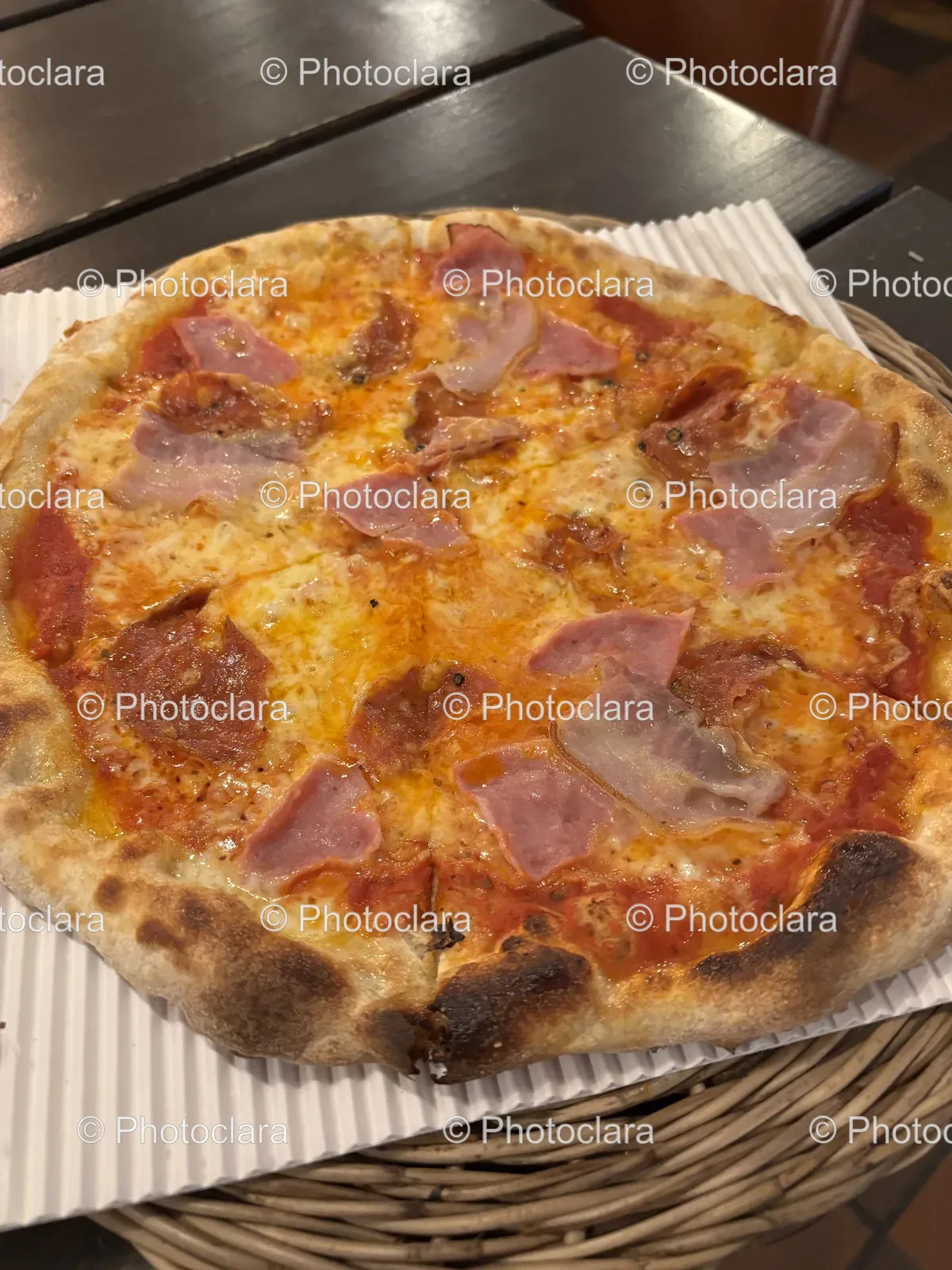 Delicious-Pizza-on-a-Plate.jpg