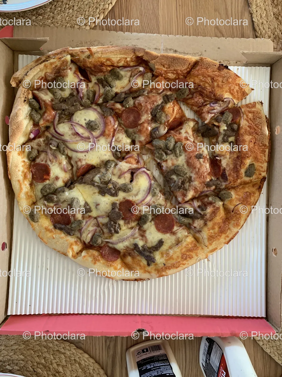 Delicious-Pizza-In-A-Box.jpg