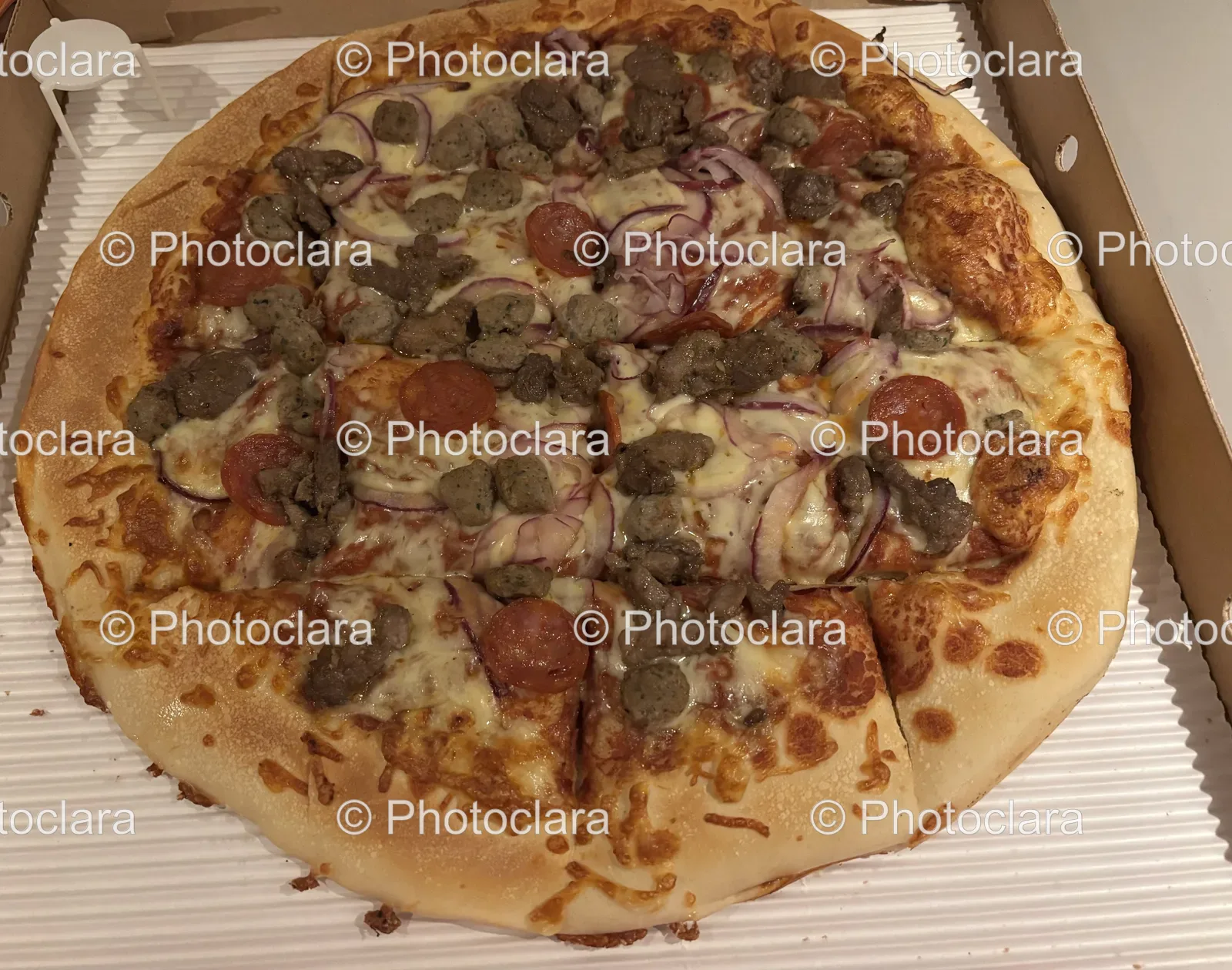 Delicious-Pizza-in-Box.jpg