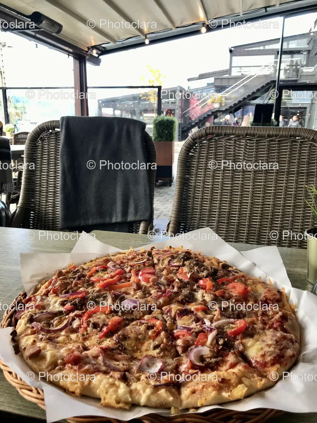 Delicious-Pizza-on-a-Table.jpg