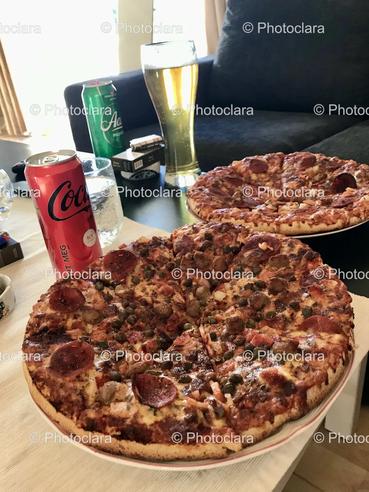delicious-pizzas-on-a-table.jpg
