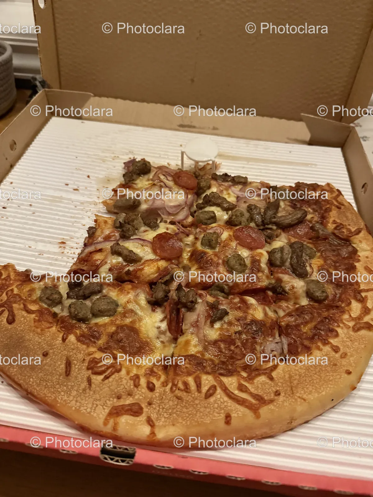 fresh-pizza-in-a-box.jpg