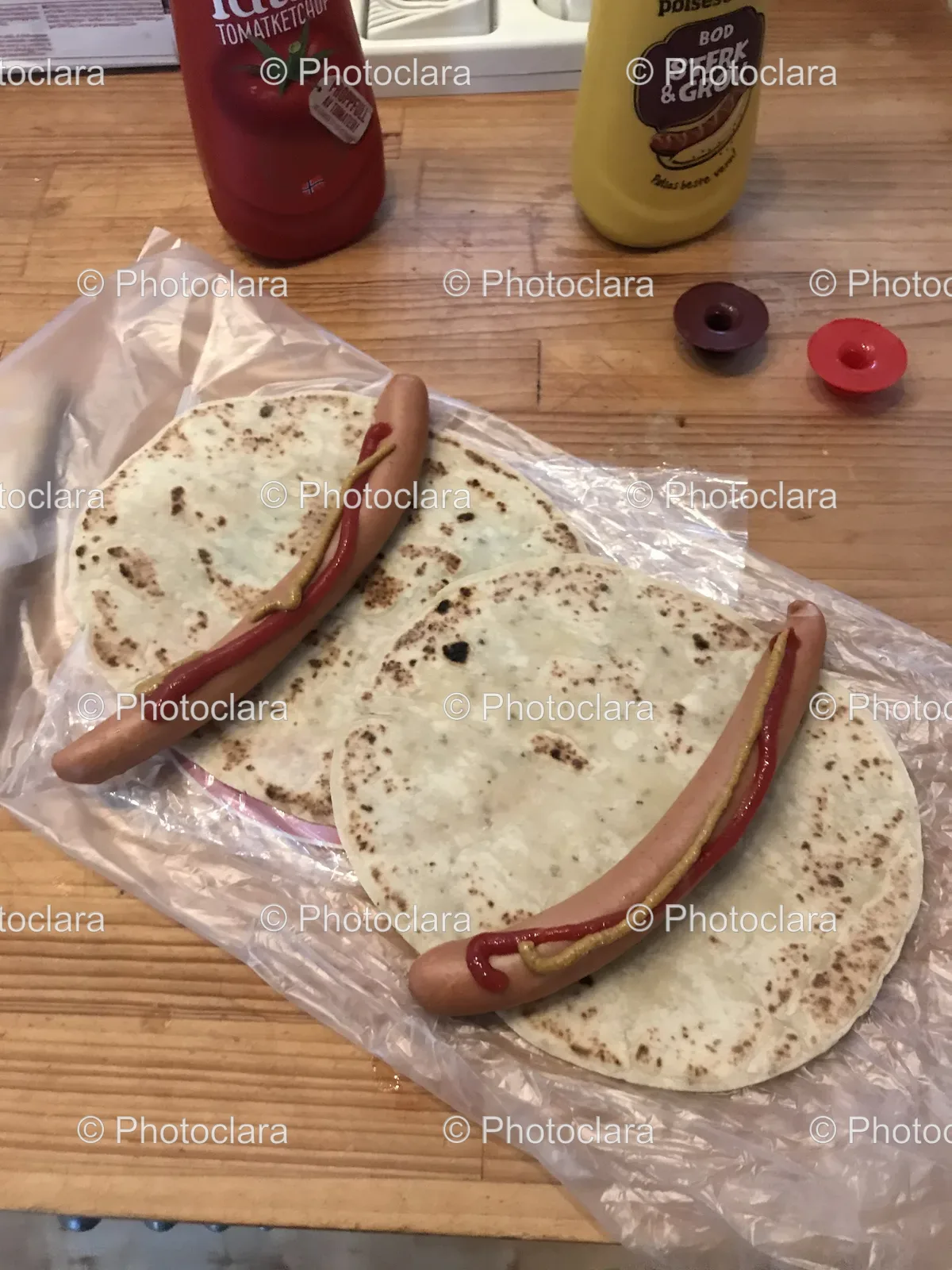 hot-dog-tortilla-with-tomato-ketchup.jpg