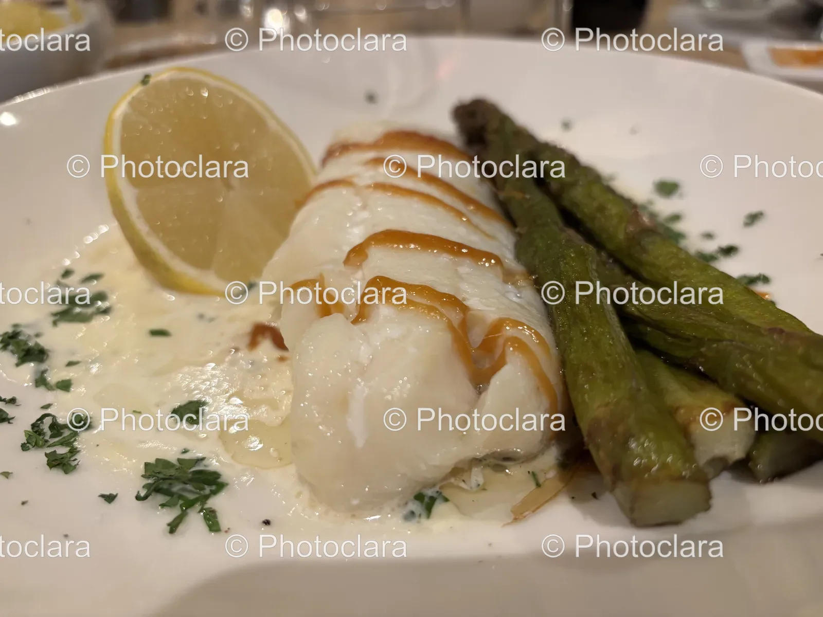 Gourmet-Lemon-Asparagus-Dish.jpg