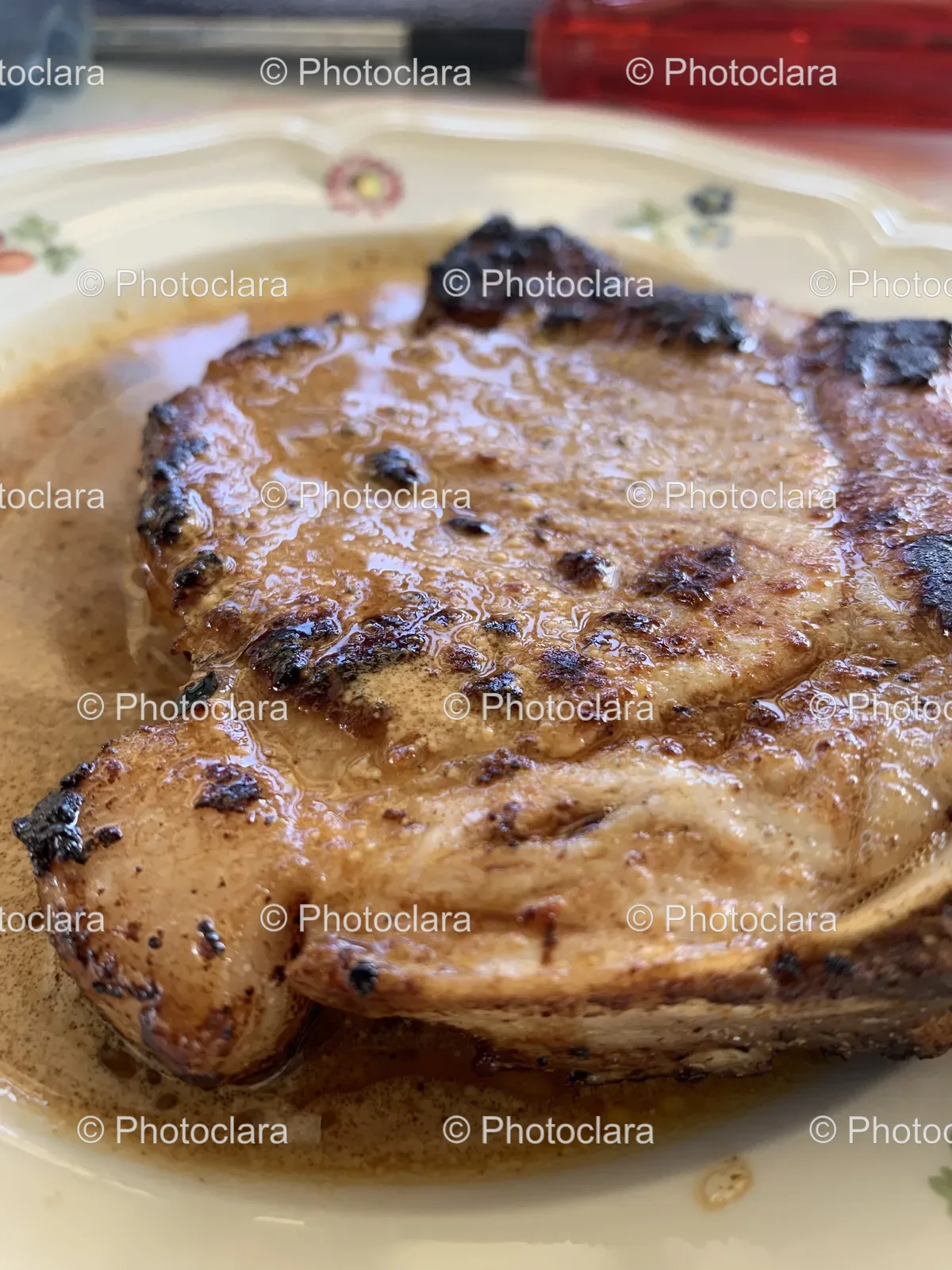 close-up-marinated-steak-on-plate.jpg