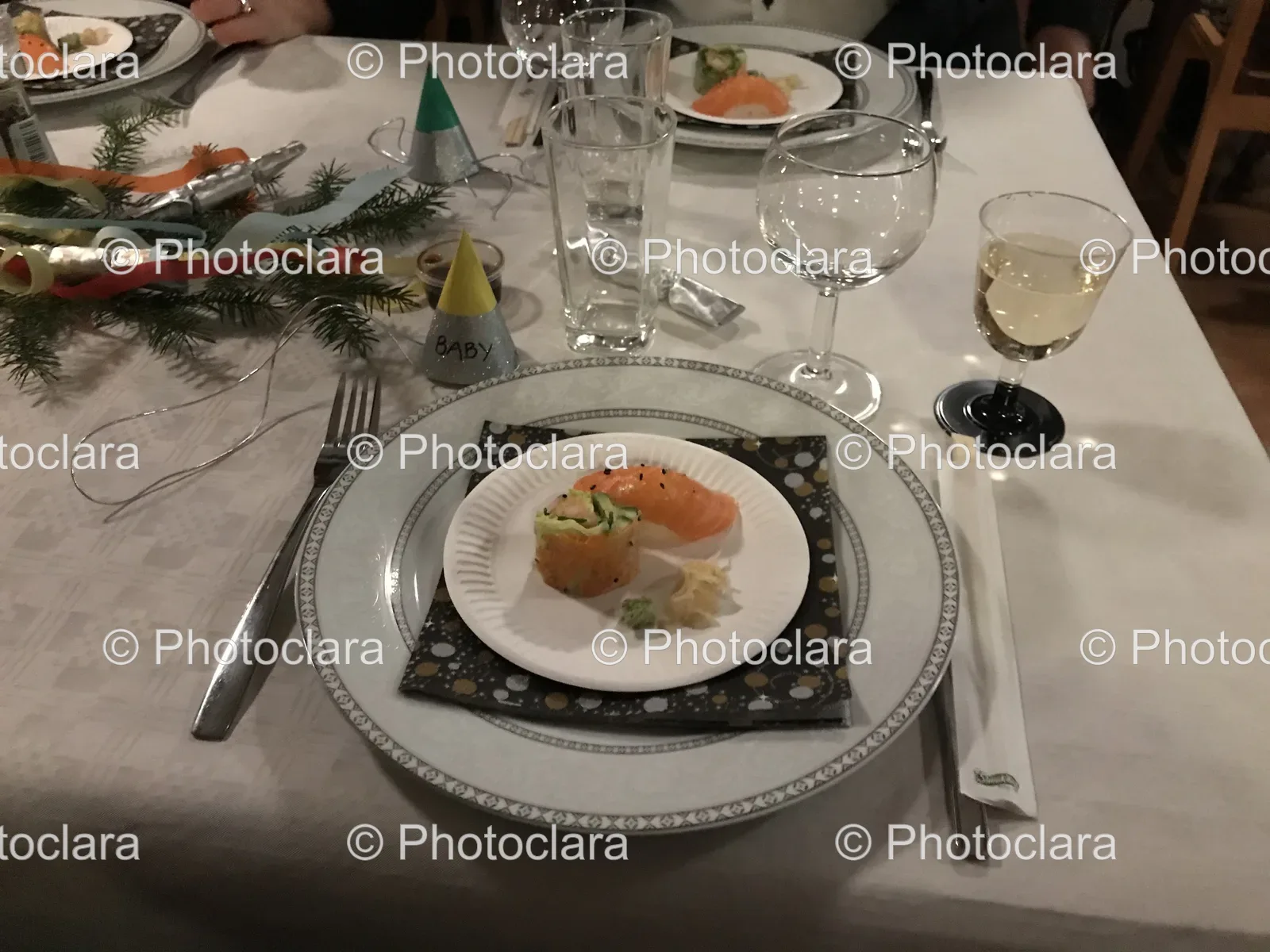 Elegant-Plate-of-Delicious-Food-on-a-Dinner-Table.jpg