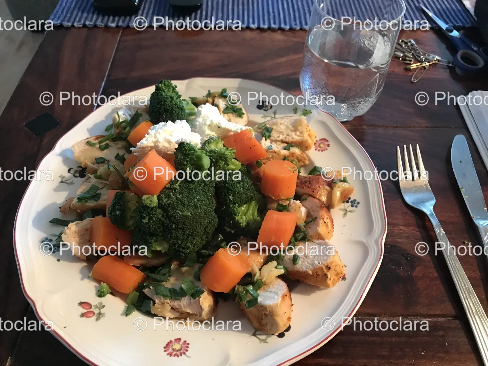 elegant-plate-of-mixed-vegetables-on-wooden-table.jpg