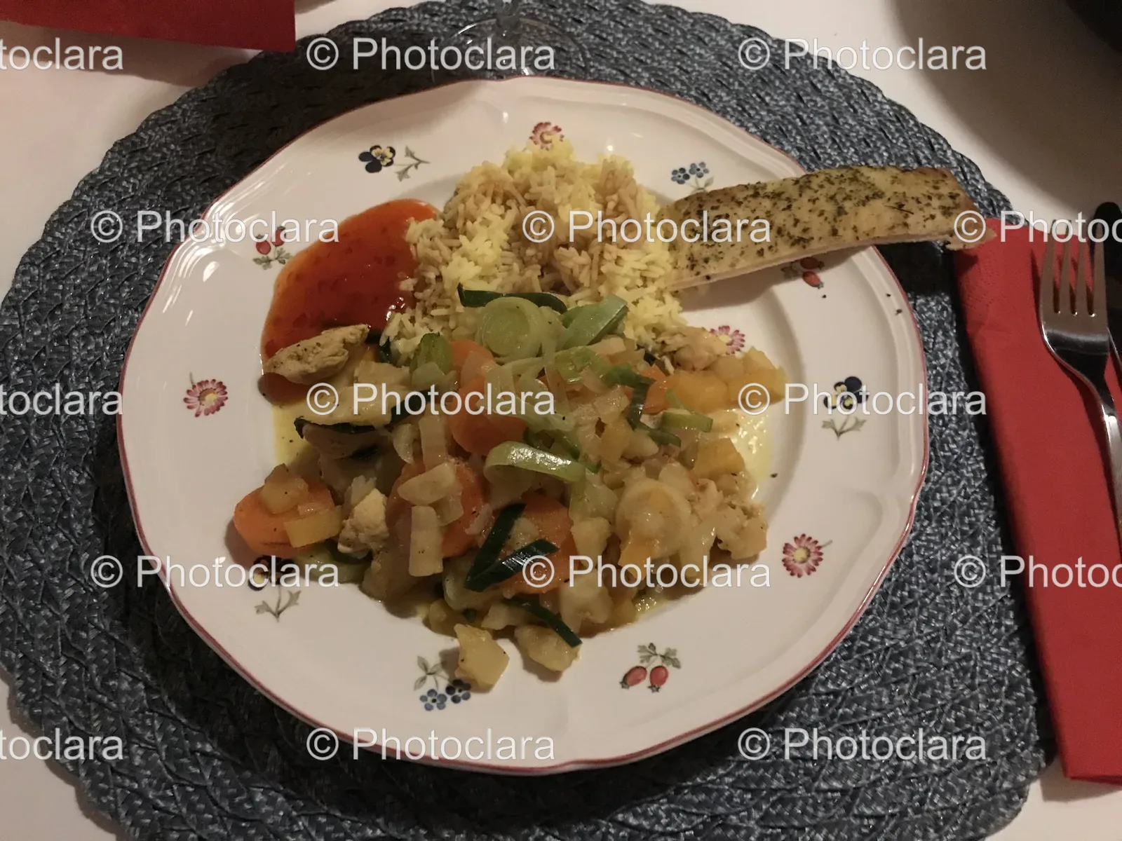 Elegant-Plated-Dish-on-Place-Mat.jpg
