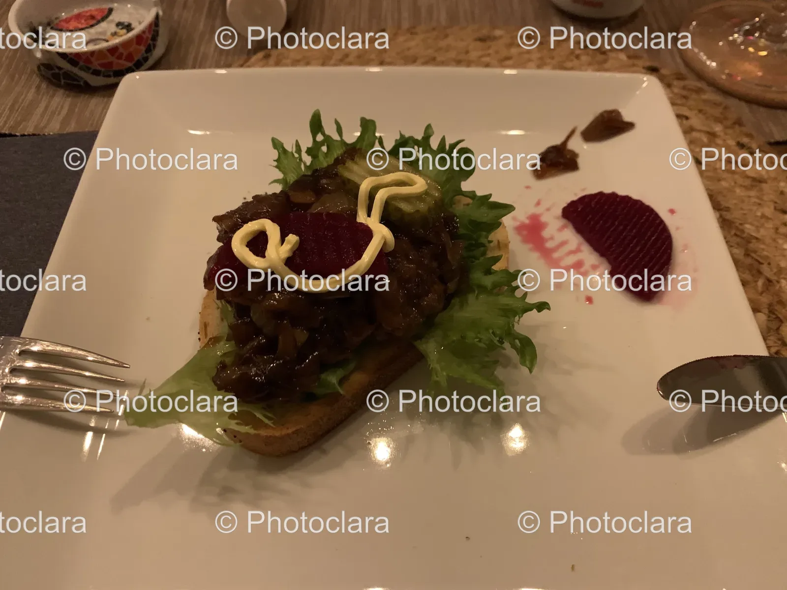 Healthy-Meal-On-A-Plate.jpg