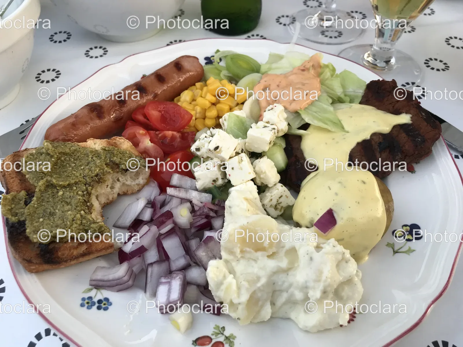 Plate-of-Delicious-Food-on-Table.jpg