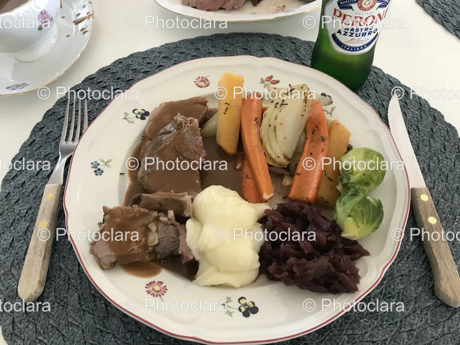 Plate-of-Food-With-Drink.jpg