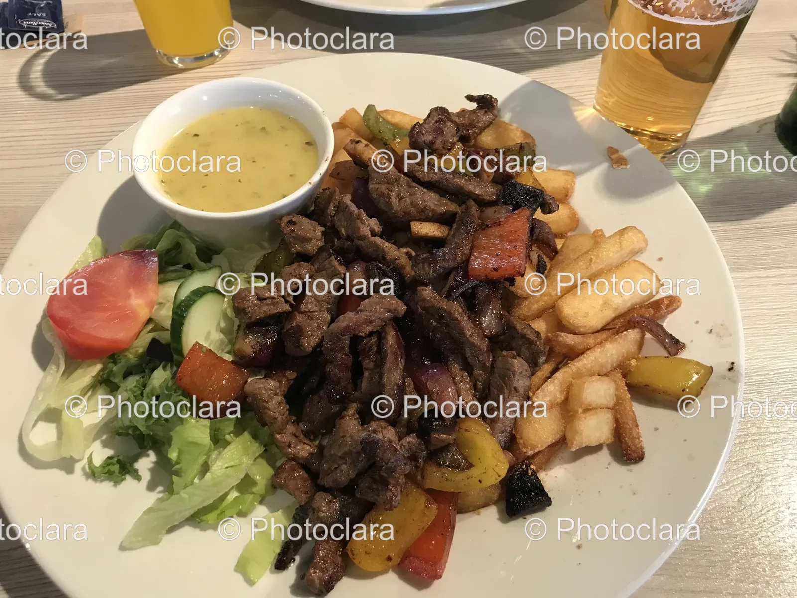 Plate-of-Food-with-Sauce.jpg
