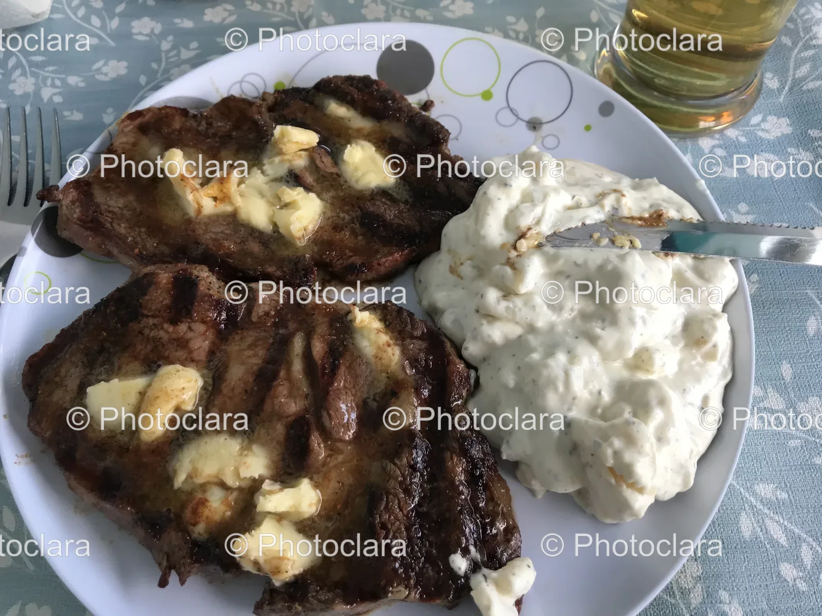 Gourmet-Meal-With-Beer.jpg