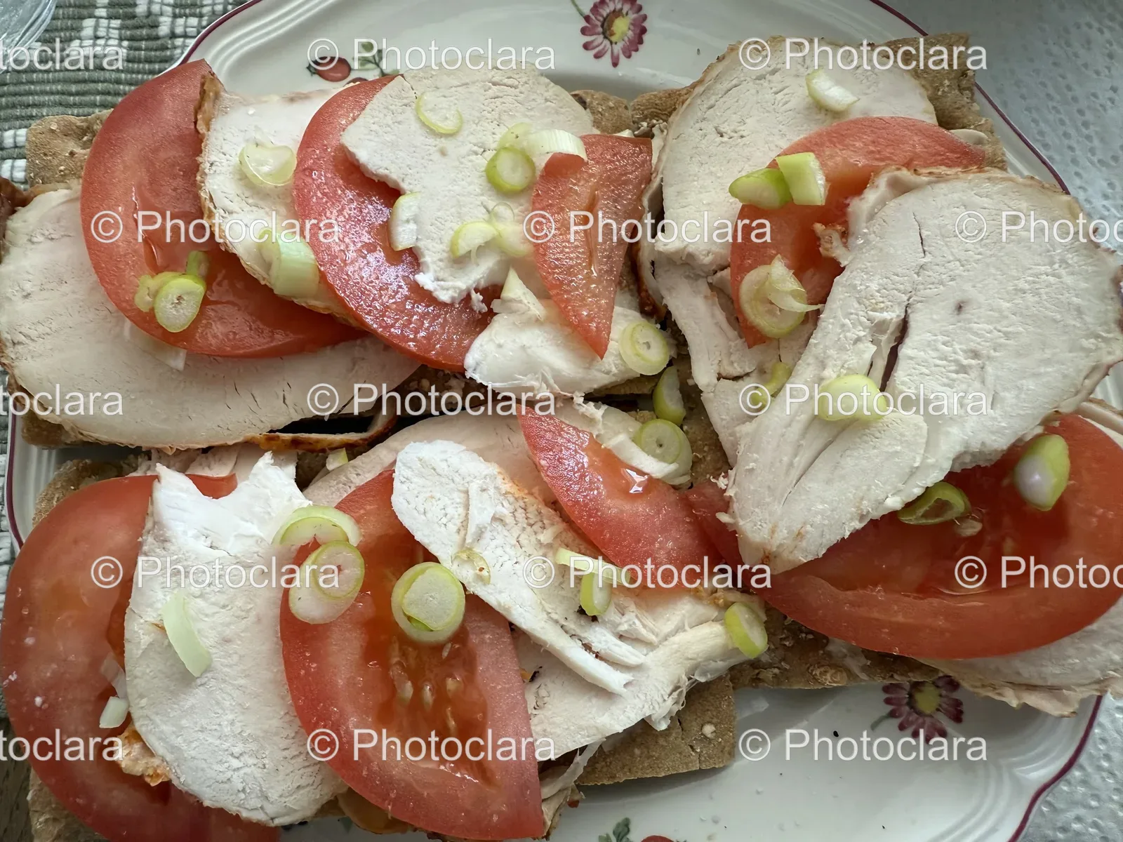 Gourmet-Sandwich-on-a-Plate.jpg