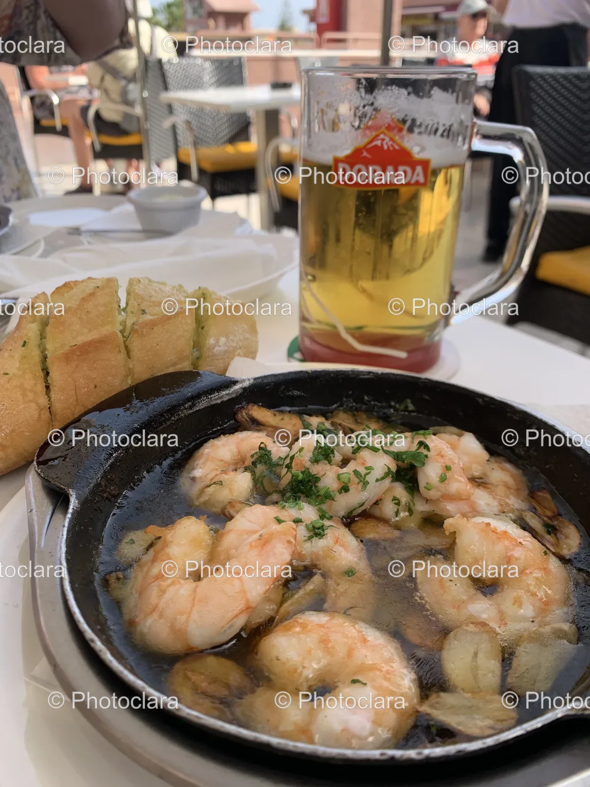 Shrimp-And-Bread-With-Beer.jpg