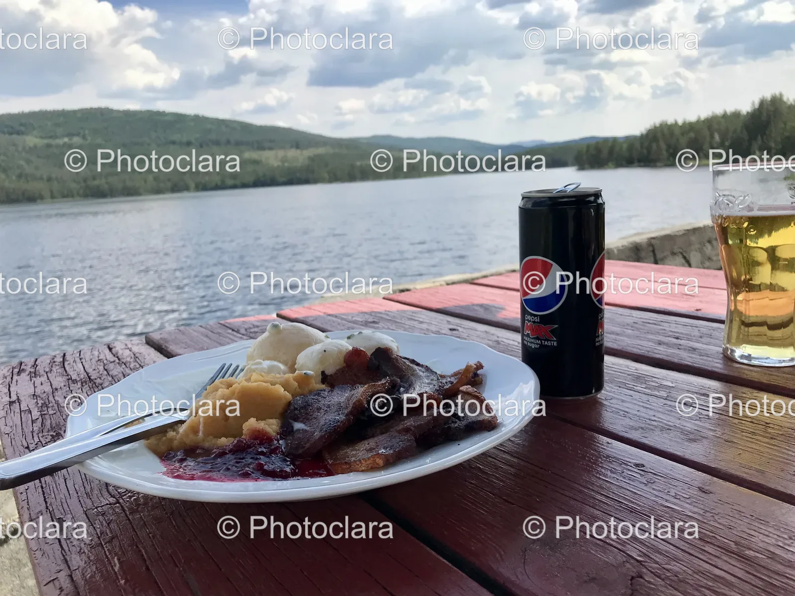 pepsi-meal-on-table.jpg