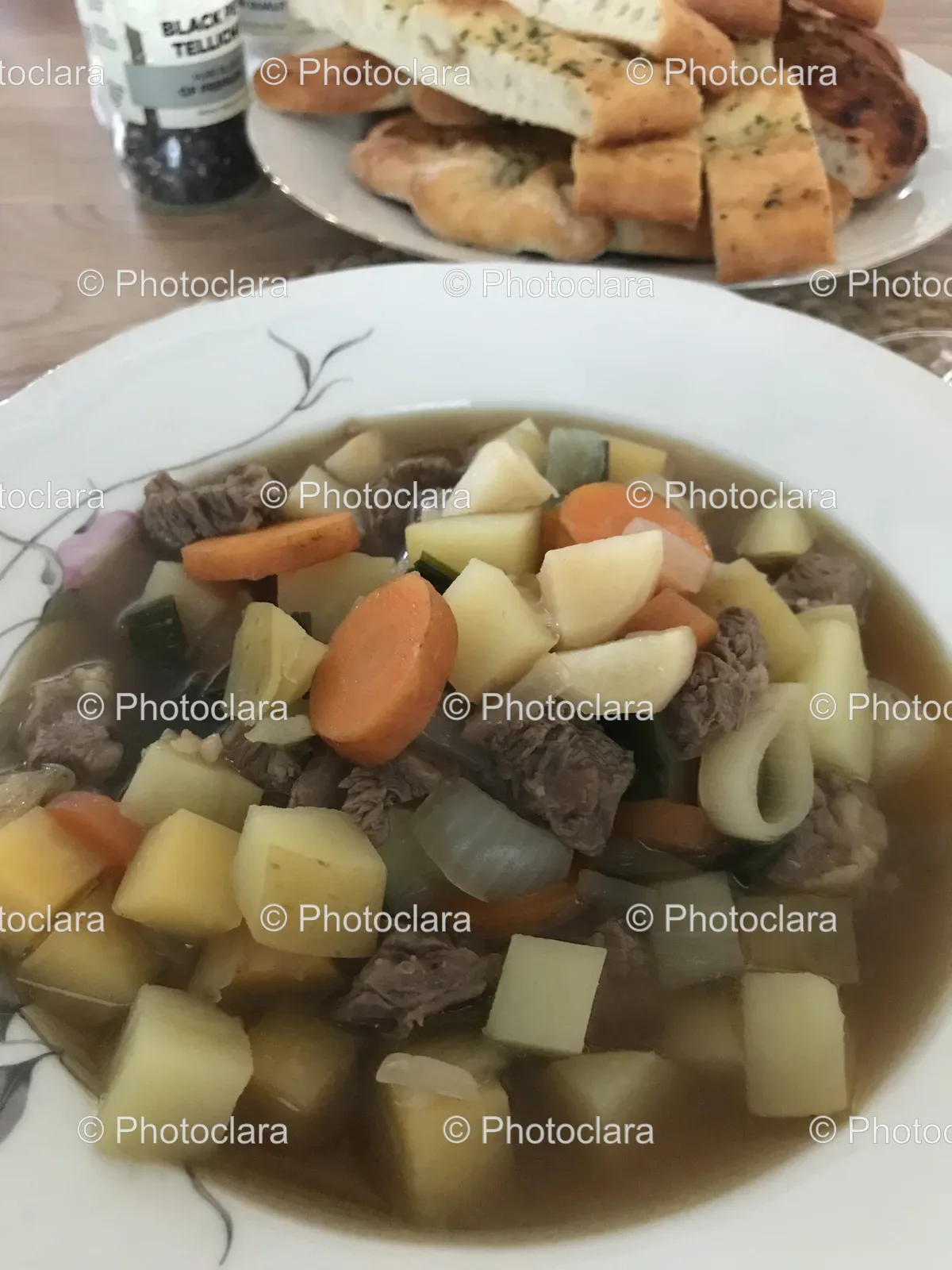 hearty-meat-and-vegetable-soup.jpg