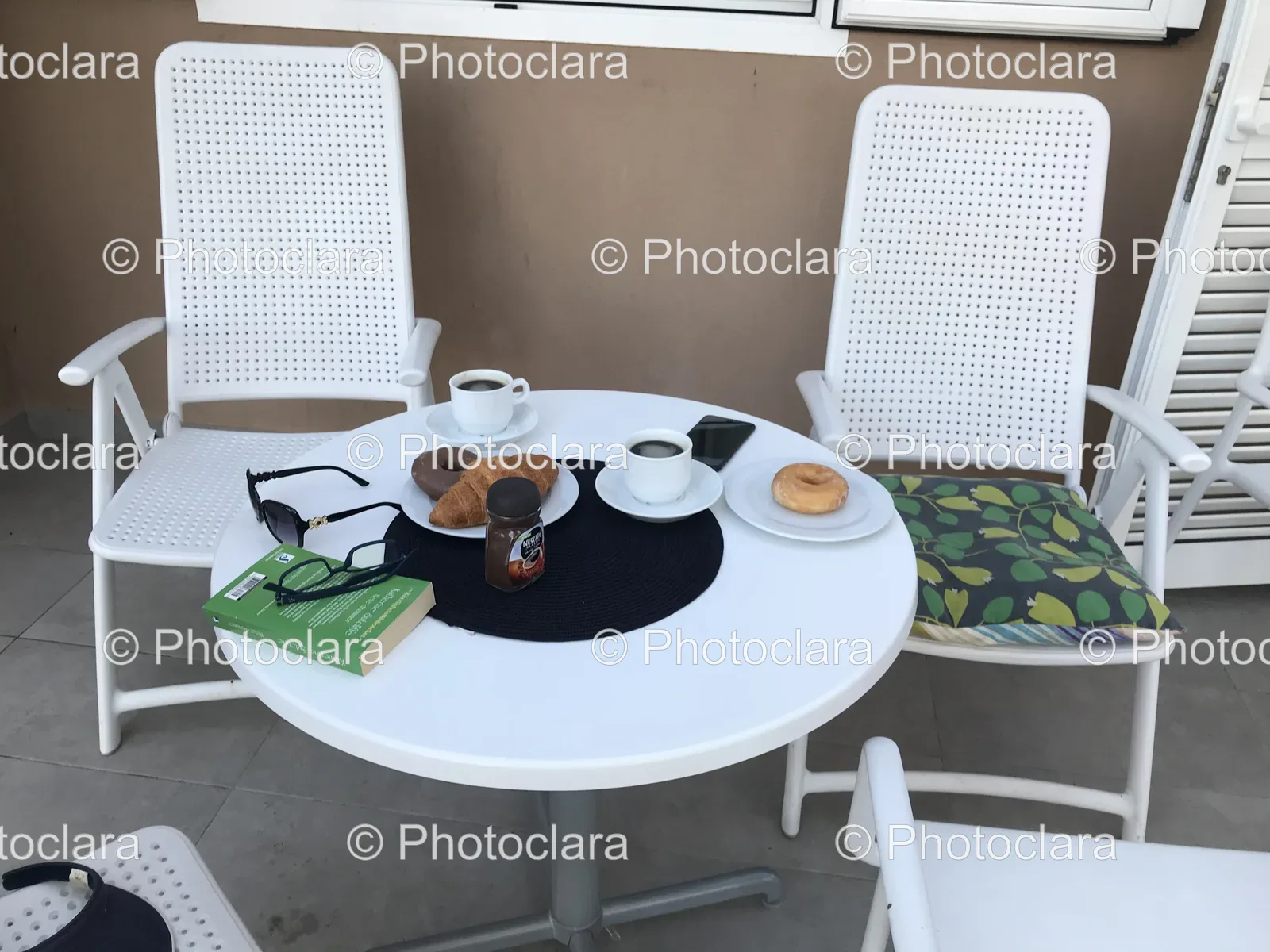 Table-With-Food-And-Coffee.jpg