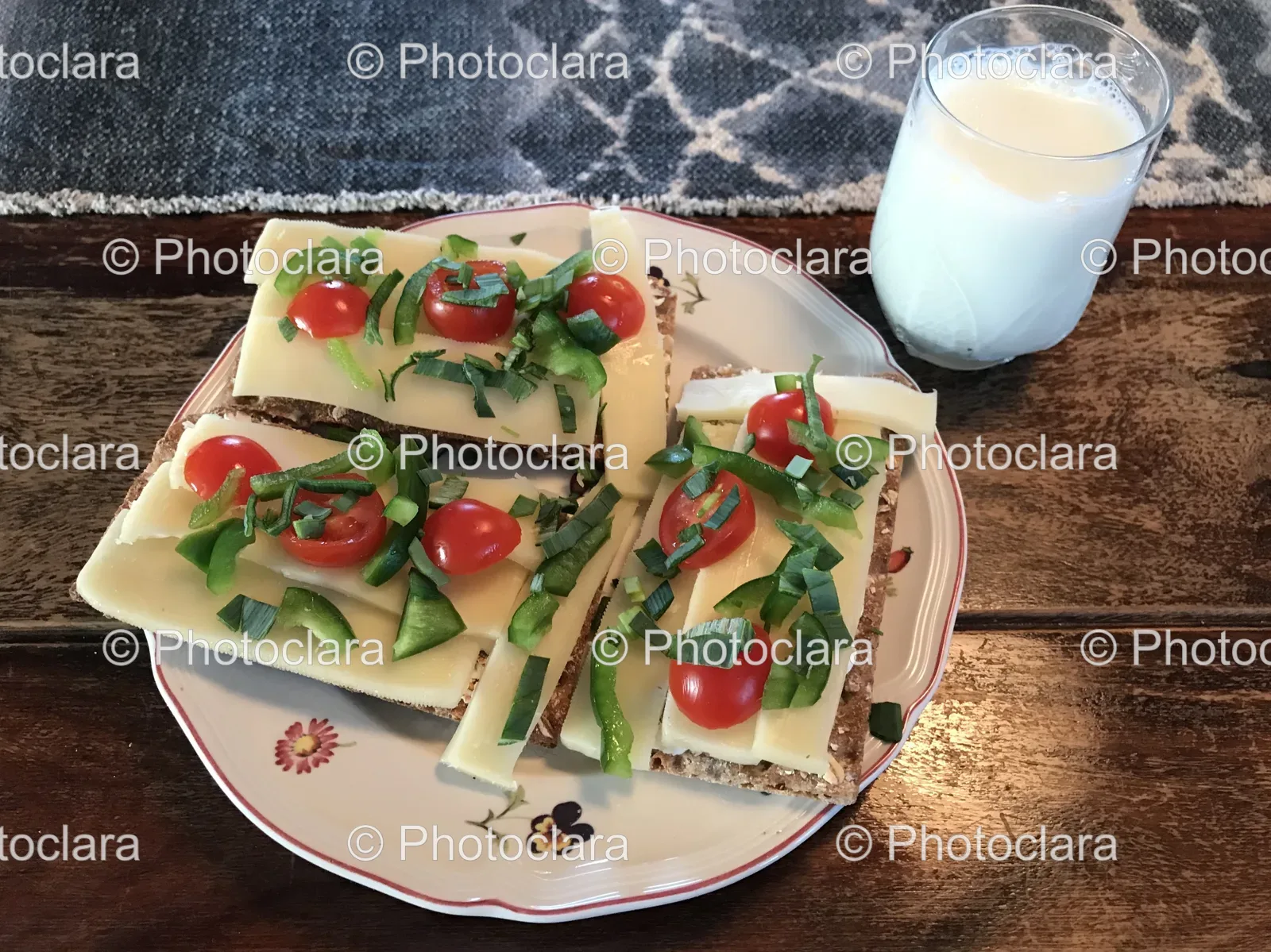 delicious-plated-meal-presentation.jpg