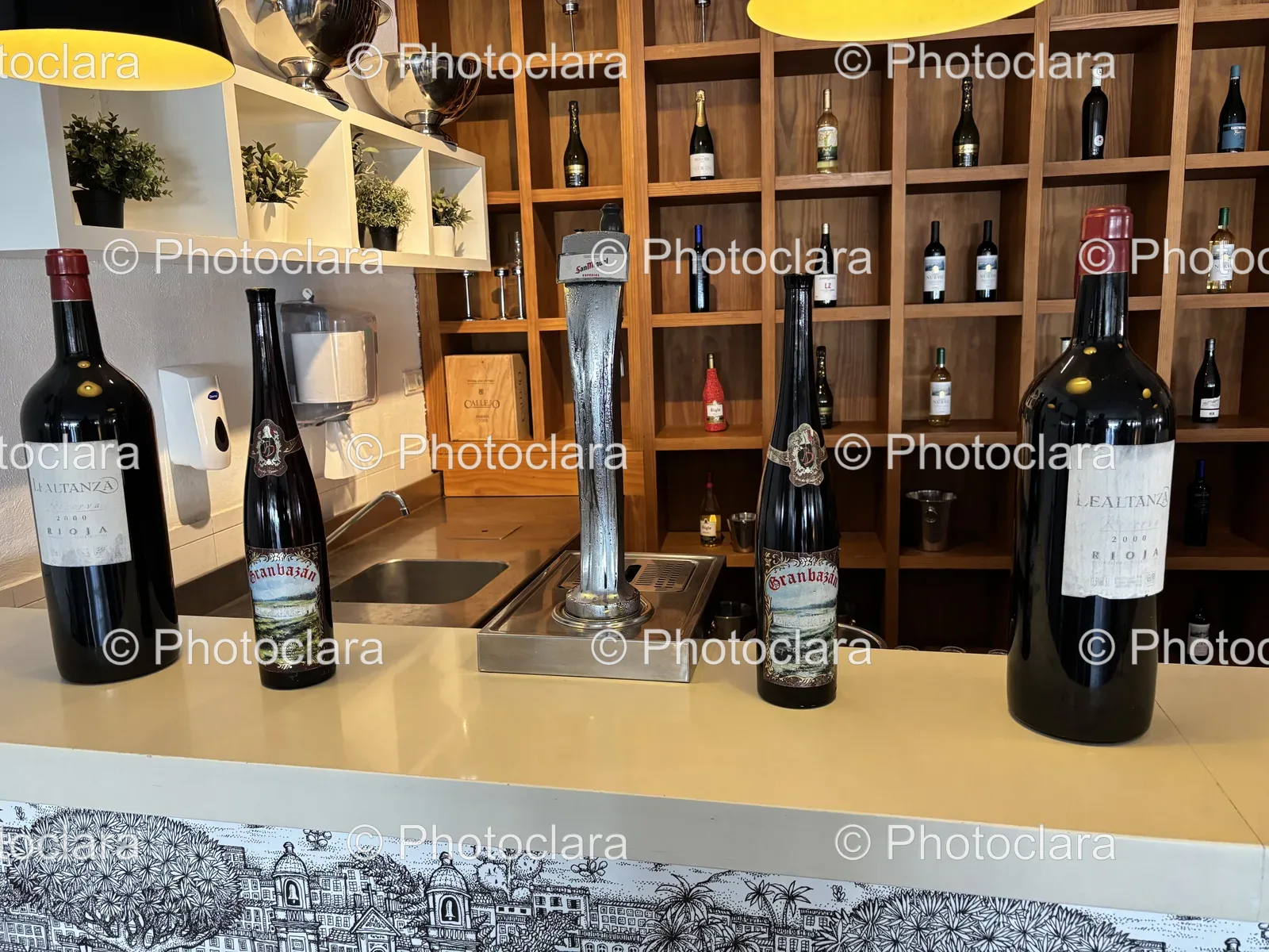 bottles-of-san-miguel-especial-on-counter.jpg