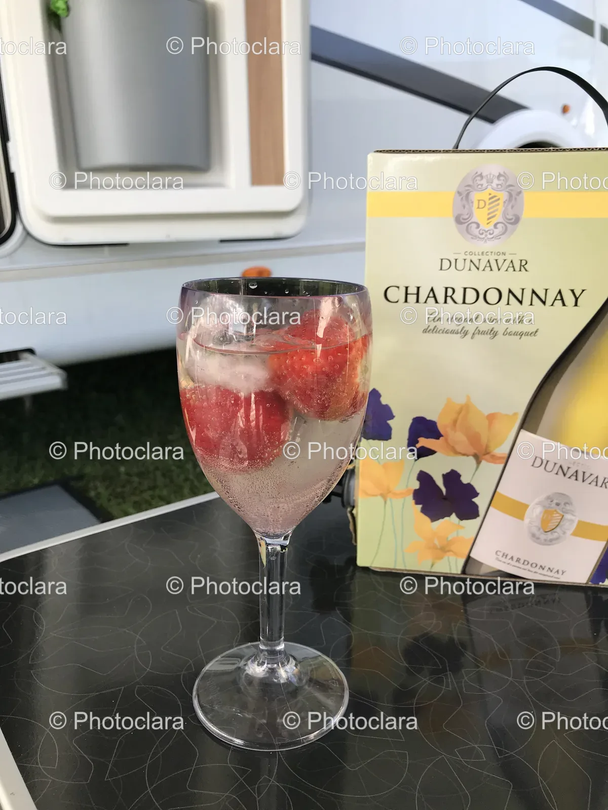 Elegant-Glass-of-Chardonnay-with-Fruity-Garnish.jpg