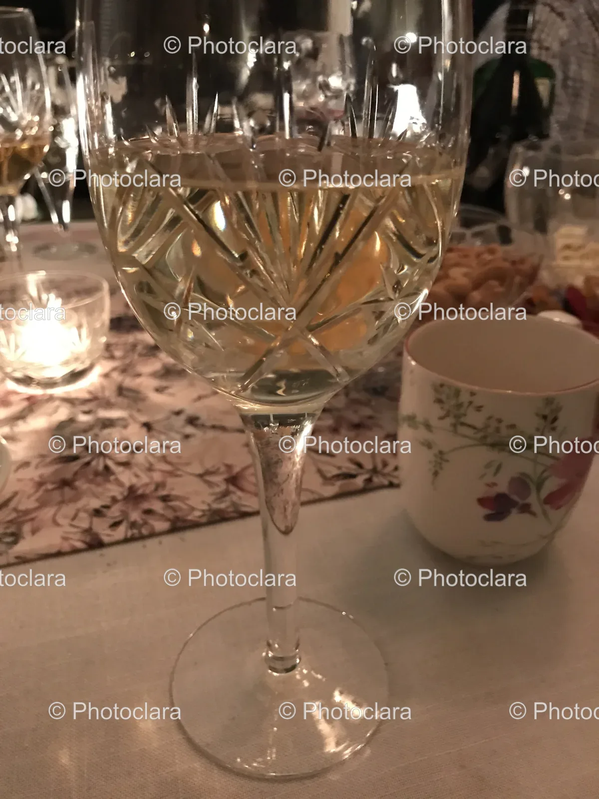 elegant-glass-of-wine-on-a-table.jpg