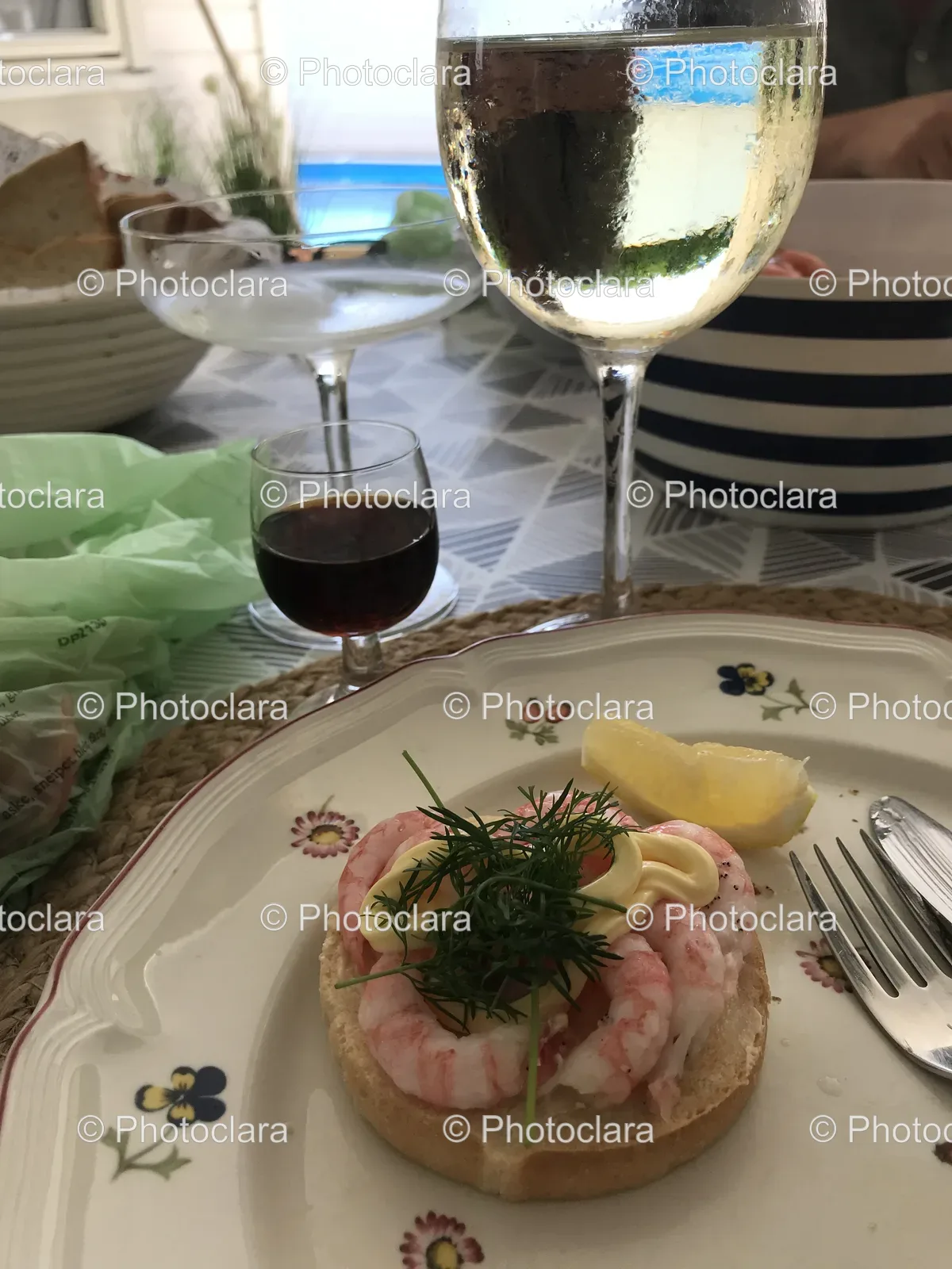 refined-dining-wine-and-food-pairing.jpg