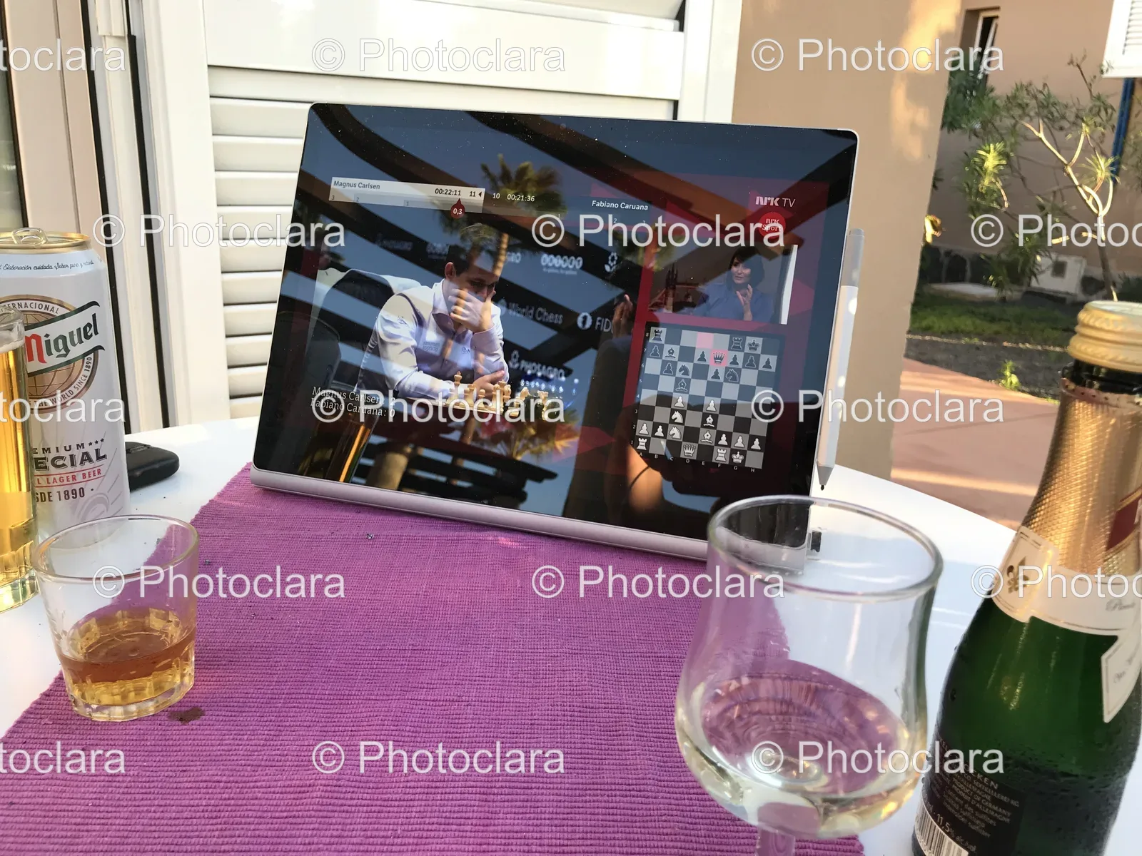 tablet-wine-glasses-on-table.jpg