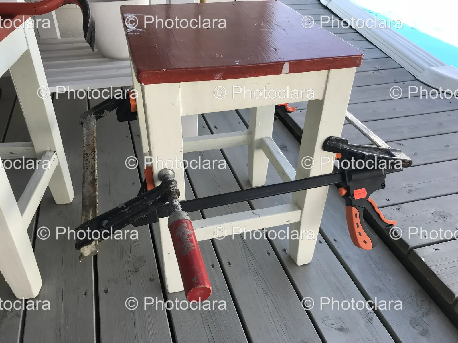 Vintage-Chair-with-HAVARISTEN-Sign.jpg