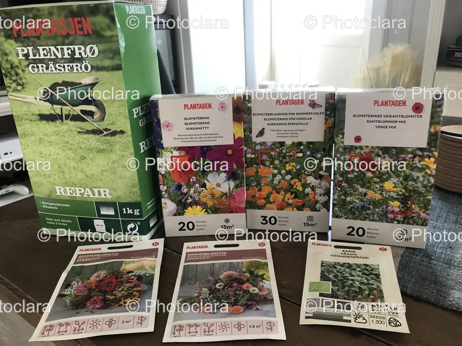 Colorful-Floral-Boxes-on-Display.jpg
