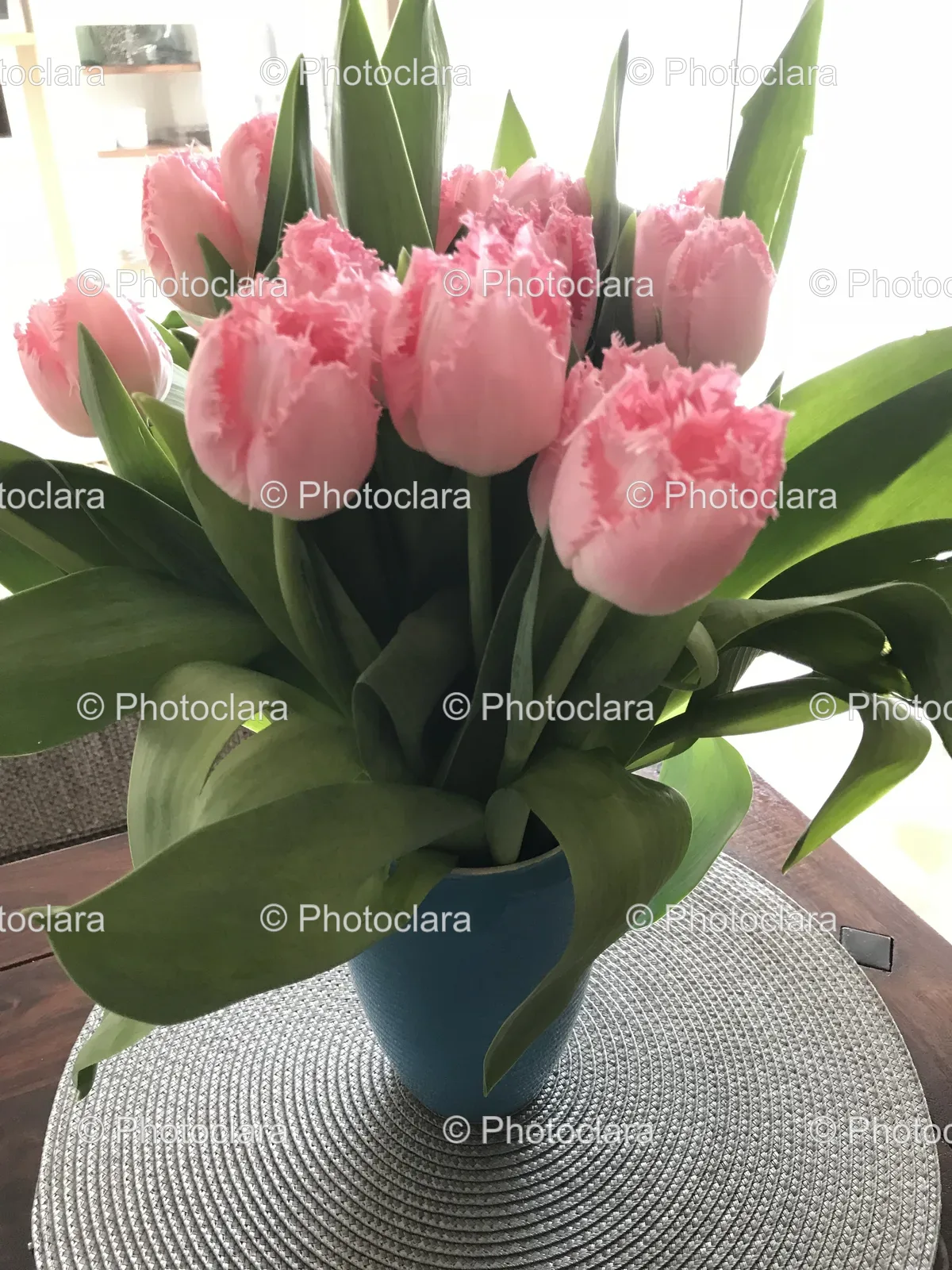 pink-bouquet-in-blue-vase.jpg