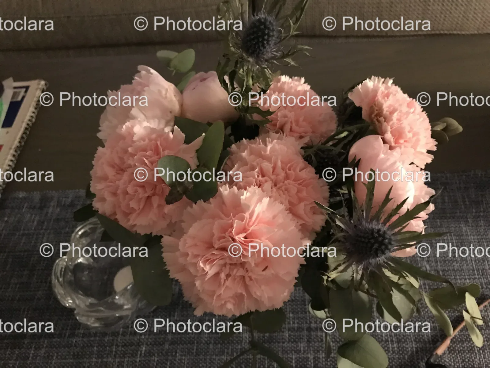 pink-flower-bouquet-in-vase.jpg