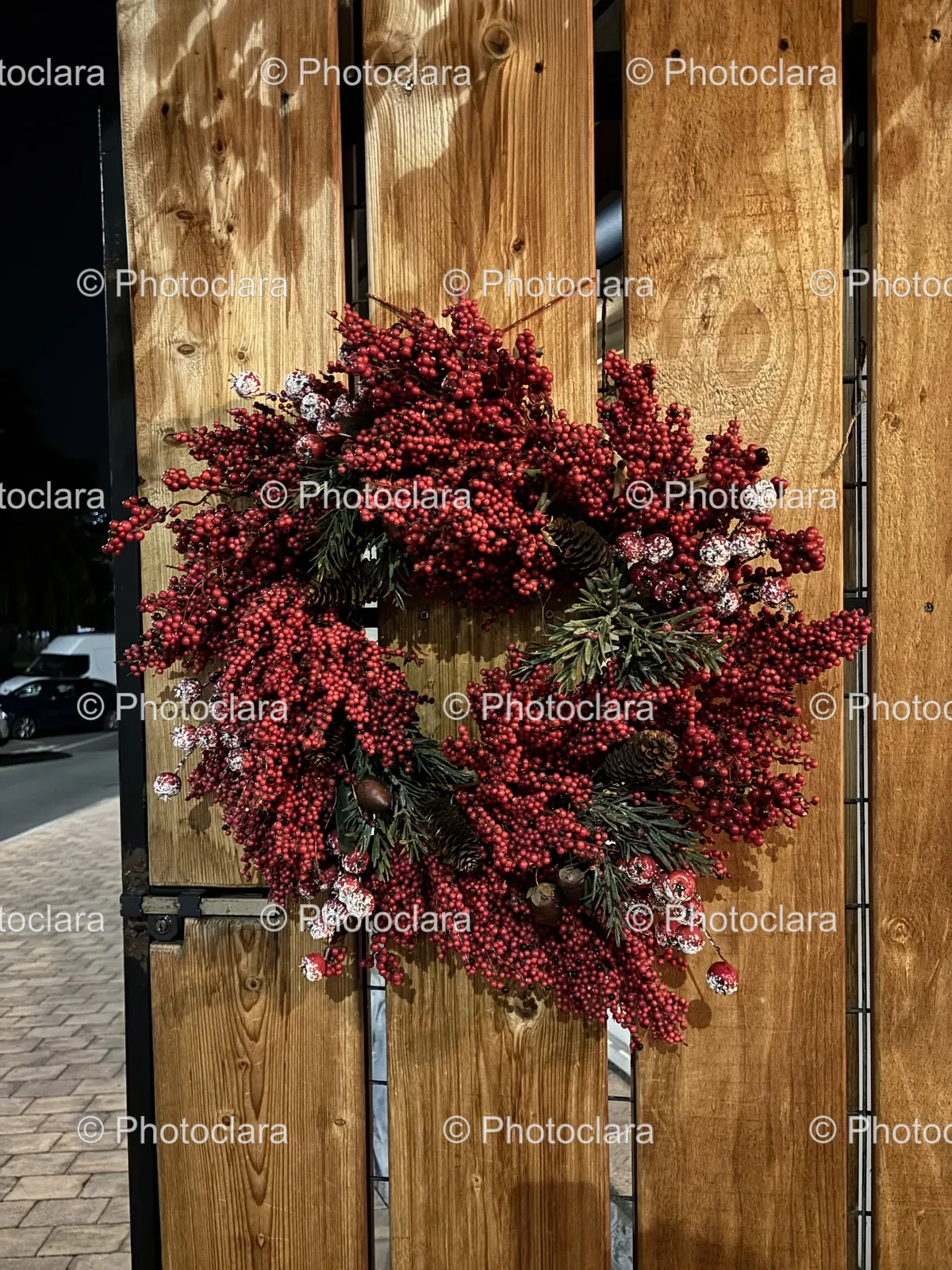Rustic-Wreath-on-Wooden-Fence.jpg